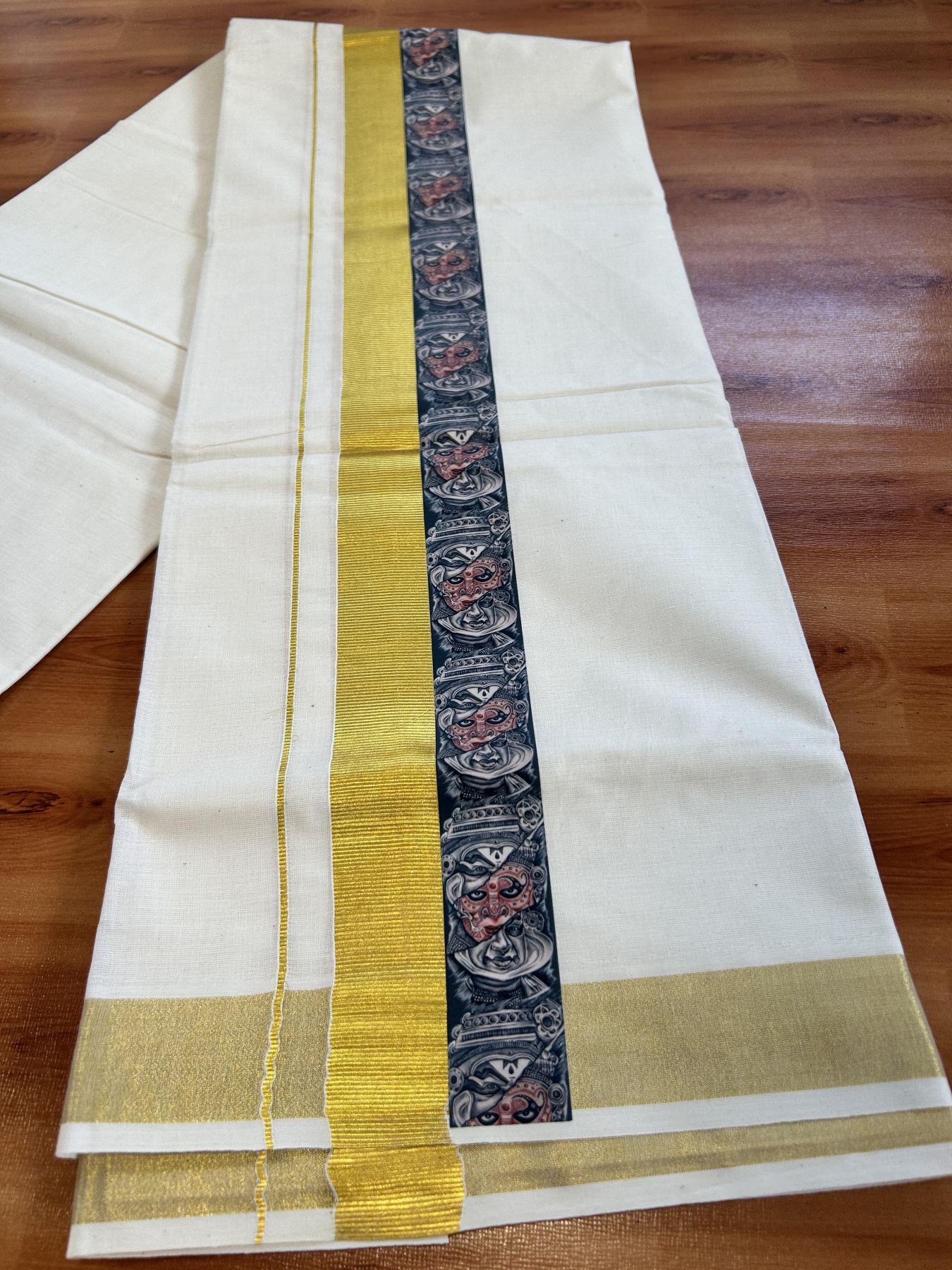 Double Off White - (Unbleached) Mundu/Dhoti- 20% Discount!! KaithariKada Balaramapuram 100% Cotton (60s) - 1.25 inch Gold Kasav Kathakali & Theyyam Printed Kara - 13 KK5415 GAN
