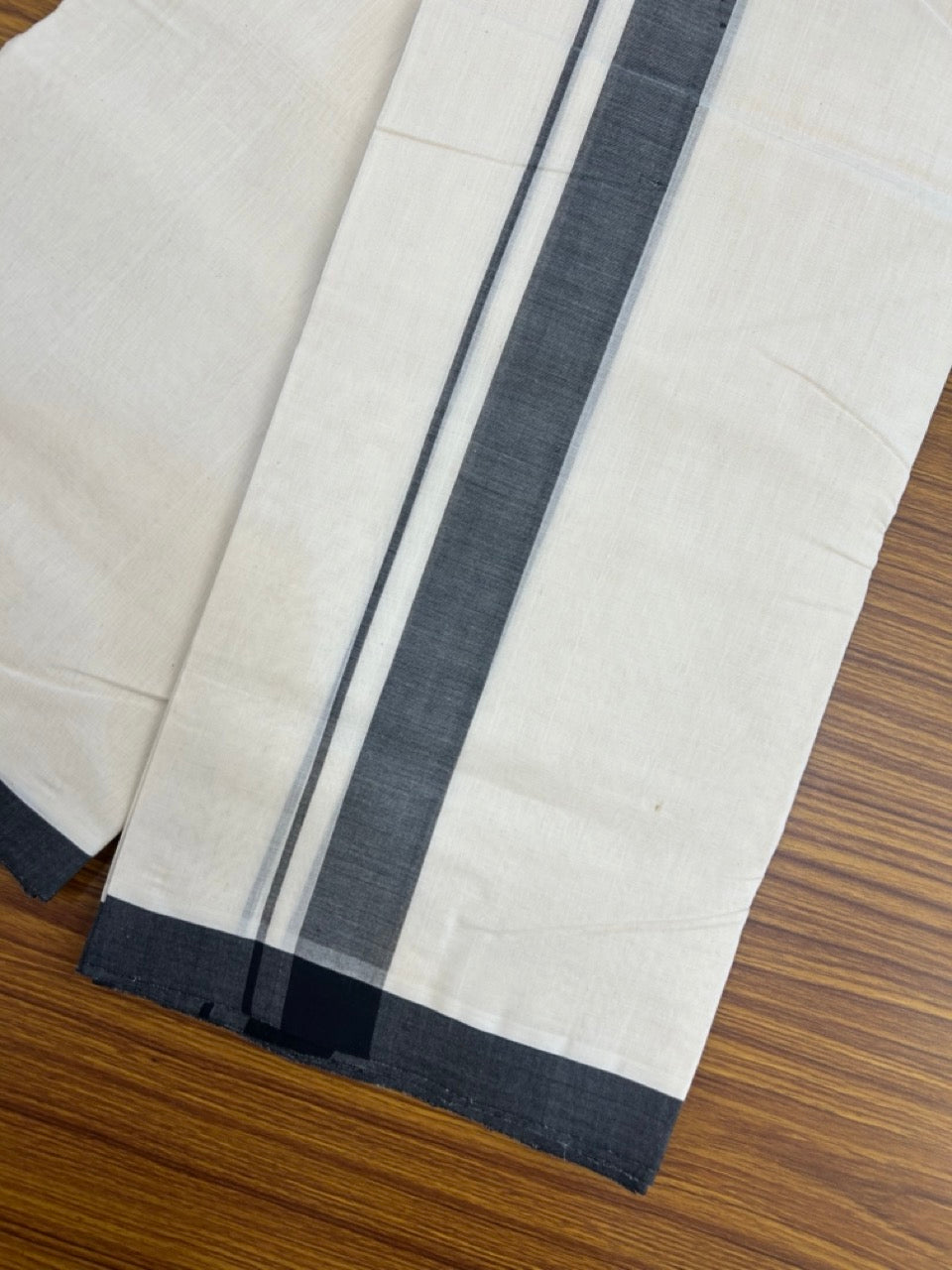 25% Discount! KaithariKada Handloom Millpaav Balaramapuram - Cotton Double Mundu/Dhoti Off white (Unbleached) - 80x90 - 1.25 inch Black Mulloth Kara 3.60 meter (8 Muzham) - 45 KK5256 RAM