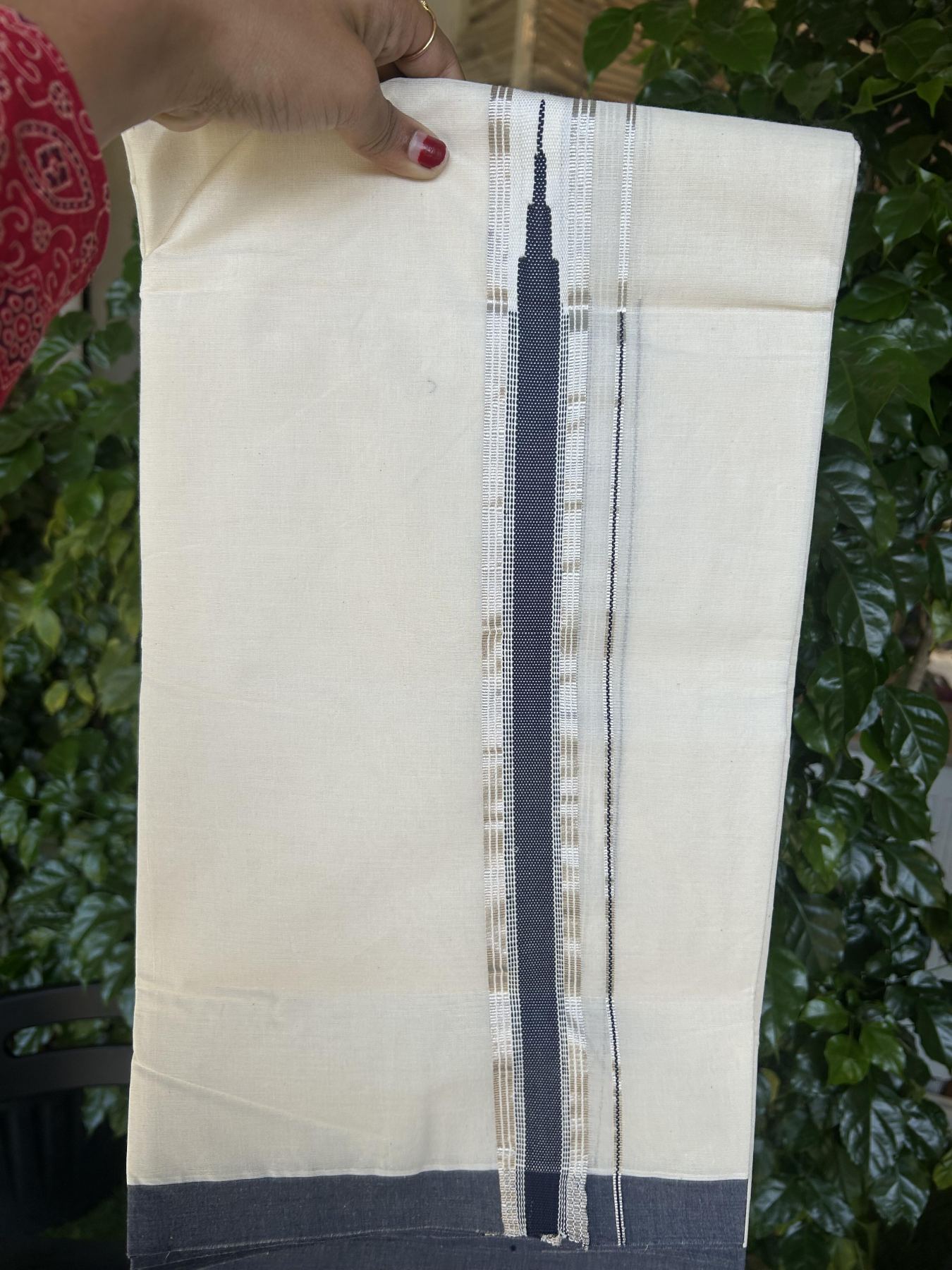 20% Discount !! KaithariKada Balaramapuram 100% Cotton Double Off White - (Unbleached) Mundu/Dhoti - 100x100 1.25 inch Heavy Chutty Silver Kasav & Navy Blue Striped kara - 3 KK5348 ASH