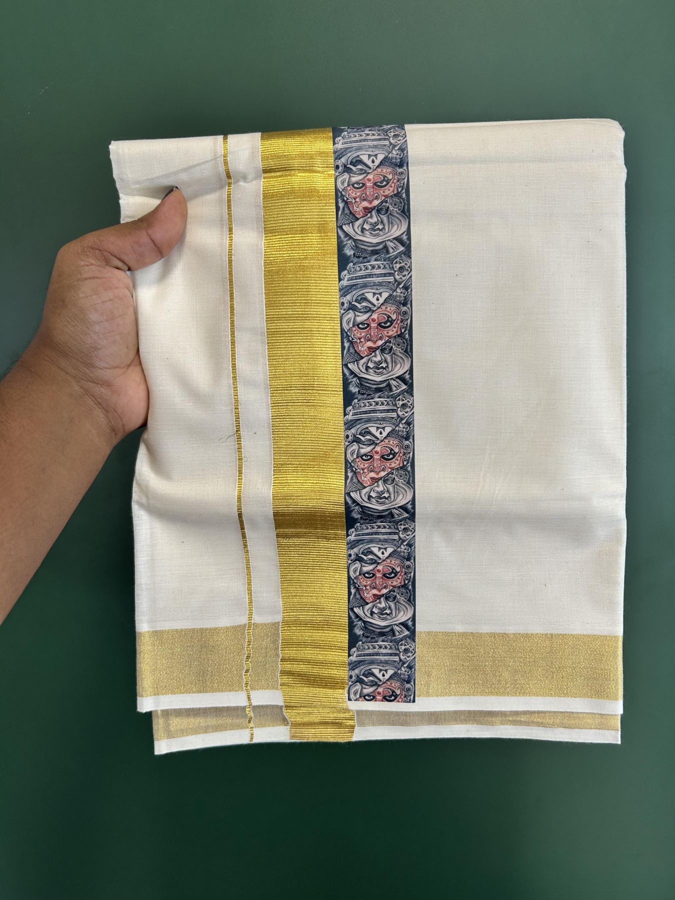 Double Off White - (Unbleached) Mundu/Dhoti- 20% Discount!! KaithariKada Balaramapuram 100% Cotton (60s) - 1.25 inch Gold Kasav Kathakali & Theyyam Printed Kara - 13 KK5415 GAN