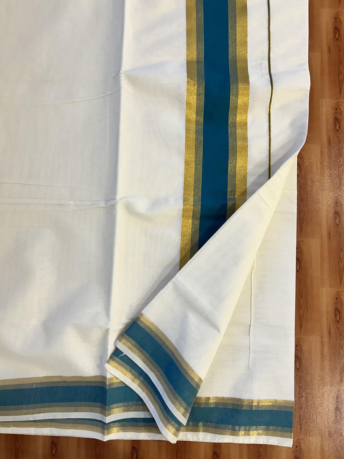 Off White Saree - 25% Discount! Kaitharikada Kerala Traditional Mixed Cotton Kasavu Saree - 3 Inch Pallu - Gold Kasav & Green Stripes Kara - 27 KK7000 PMC