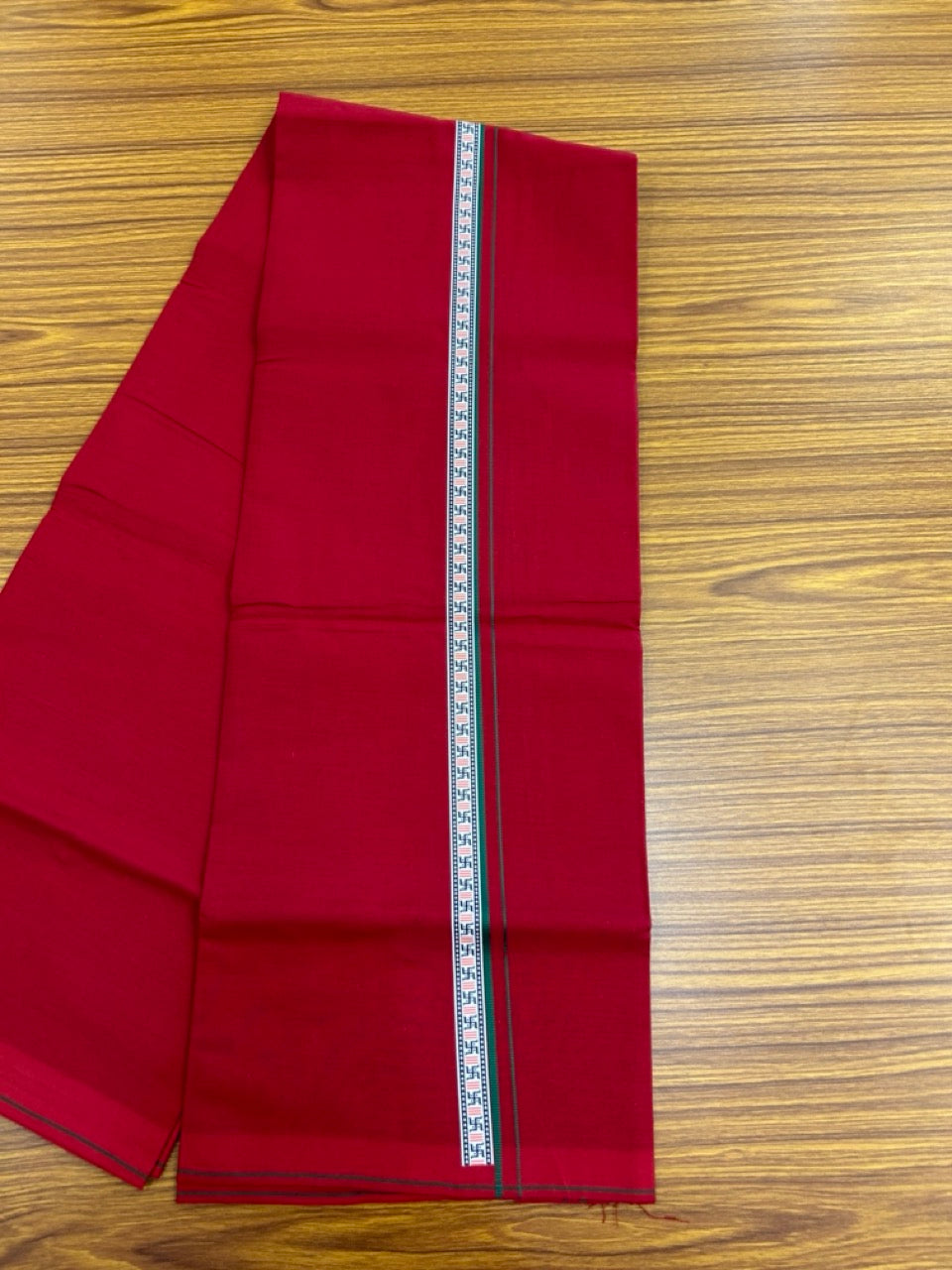 39% Discount! Kaitharikada - Pure Cotton - Single Kaily / Lungi - 0.75 inch Green & Multi colour Pattern Printed kara with Maroon colour body (2 meter / 4 muzham) - 39 KK8035 GAN
