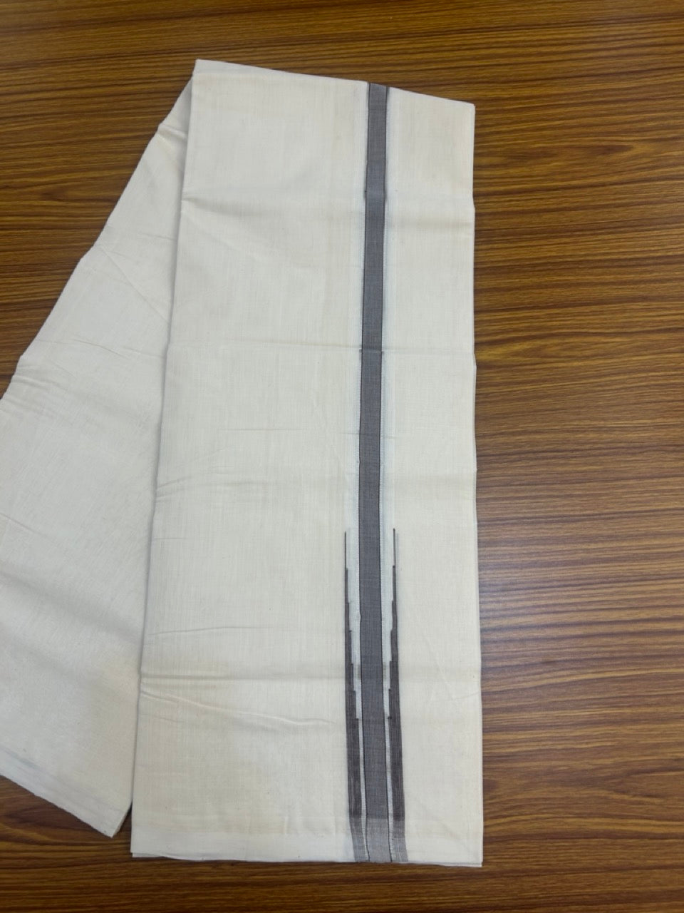 25% Discount ! KaithariKada Handloom Millpaav Balaramapuram - 100% Pure Cotton Off White Double - (Unbleached) Mundu/Dothi - 80X90 - 1.25 inch Puliyilakkara Dark Brown & Silver Kasavu Stripes chutty Kara 4 mtr (8.5 Muzham) - 124 KK5236 RAM