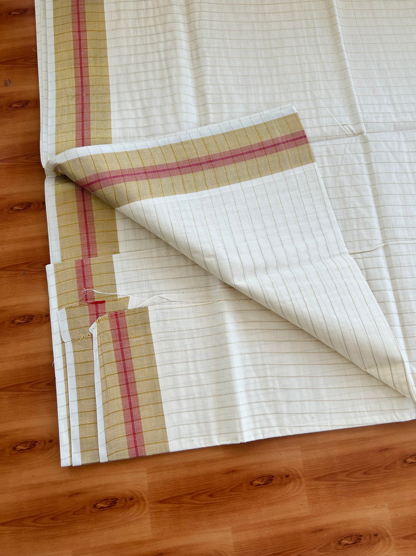 25% Discount! Kaitharikada Kerala Traditional Saree Off white- Mixed Cotton Kasavu Saree - 3 Inch Pallu - Gold Kasav & Red Striped Kara & Striped Body - 37 KK7000 PMC