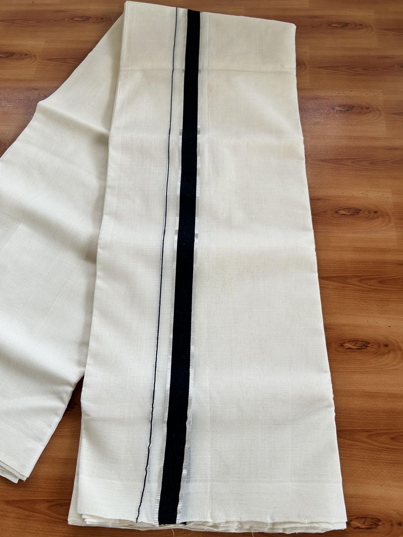 Short Dhoti Special! Double Off White (Unbleached) Mundu/Dhoti 25% Discount!! KaithariKada Handloom Unakkupaav - Kerala Handloom - 100% Pure Cotton 100x80- 46 inches Height 1 inch Black & Silver Kasav Kara 3.60 mtr (8 muzham) - 1 KK5462 REA