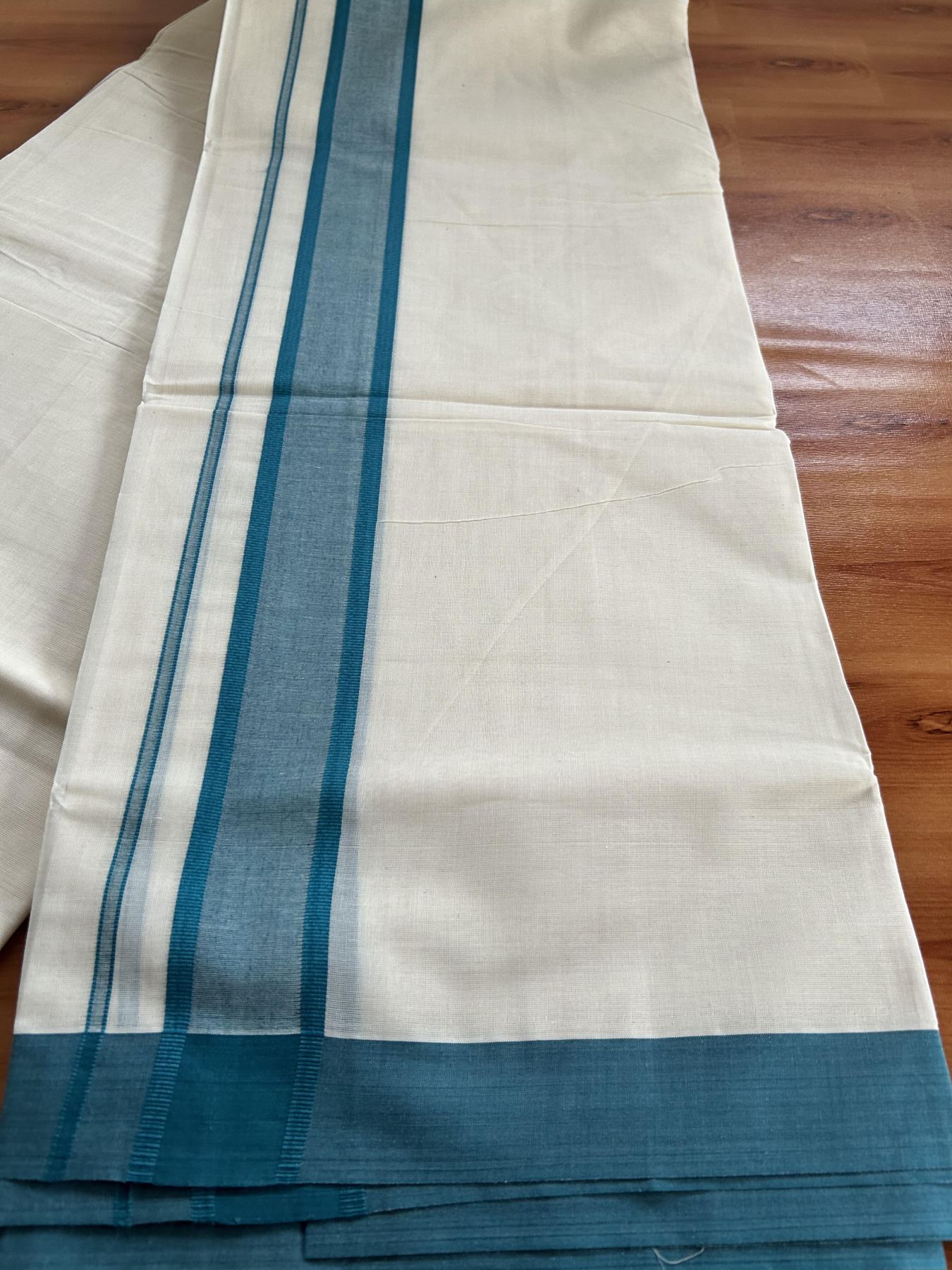 Double Off White Mundu/Dhoti- 20% Discount! KaithariKada 100% Cotton - 100X80 - 1.75 inch Peacock Green Shaded Kara 4 mtr (8.5 muzham) - 6 KK5463 PMC