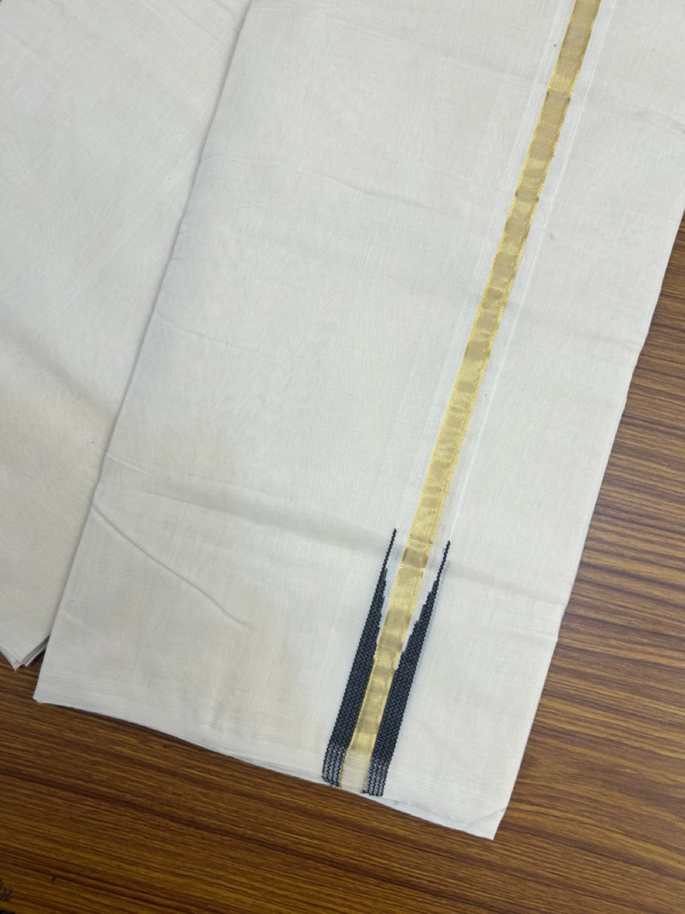 25% Discount ! KaithariKada Handloom Millpaav Balaramapuram - 100% Pure Cotton Off White Double - (Unbleached) Mundu/Dothi - 80X90 - 1 inch Puliyilakkara Gold Kasav & Black chutty Kara 4 mtr (8.5 Muzham) - 129 KK5236 RAM