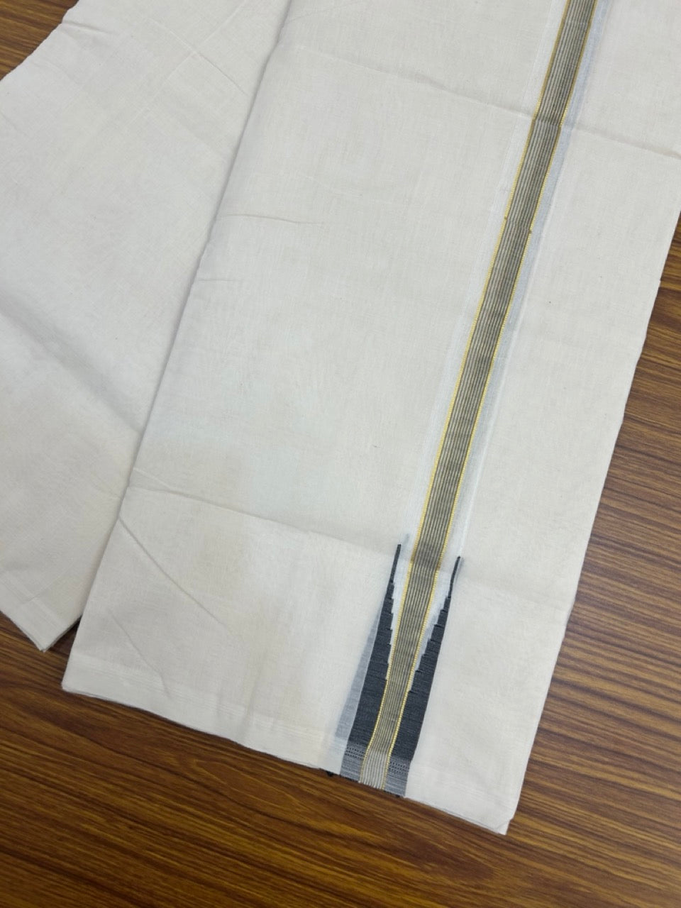 25% Discount ! KaithariKada Handloom Millpaav Balaramapuram - 100% Pure Cotton Off White Double - (Unbleached) Mundu/Dothi - 80X90 - 1.25 inch Puliyilakkara Black & Gold Kasavu Stripes chutty Kara 4 mtr (8.5 Muzham) - 122 KK5236 RAM