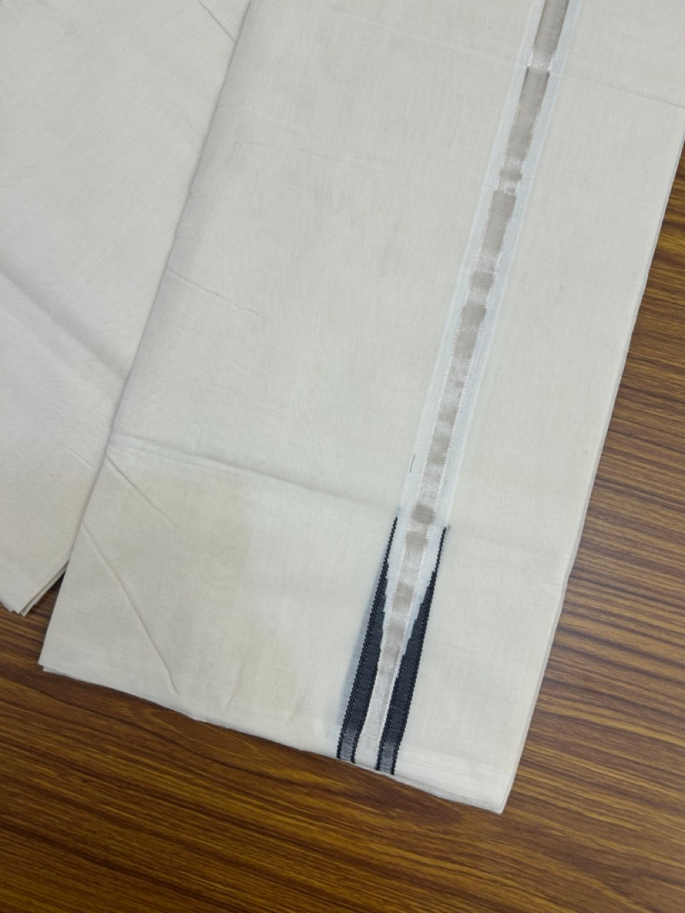 25% Discount ! KaithariKada Handloom Millpaav Balaramapuram - 100% Pure Cotton Off White Double - (Unbleached) Mundu/Dothi - 80X90 - 1 inch Puliyilakkara Silver Kasavu & Black chutty Kara 4 mtr (8.5 Muzham) - 126 KK5236 RAM
