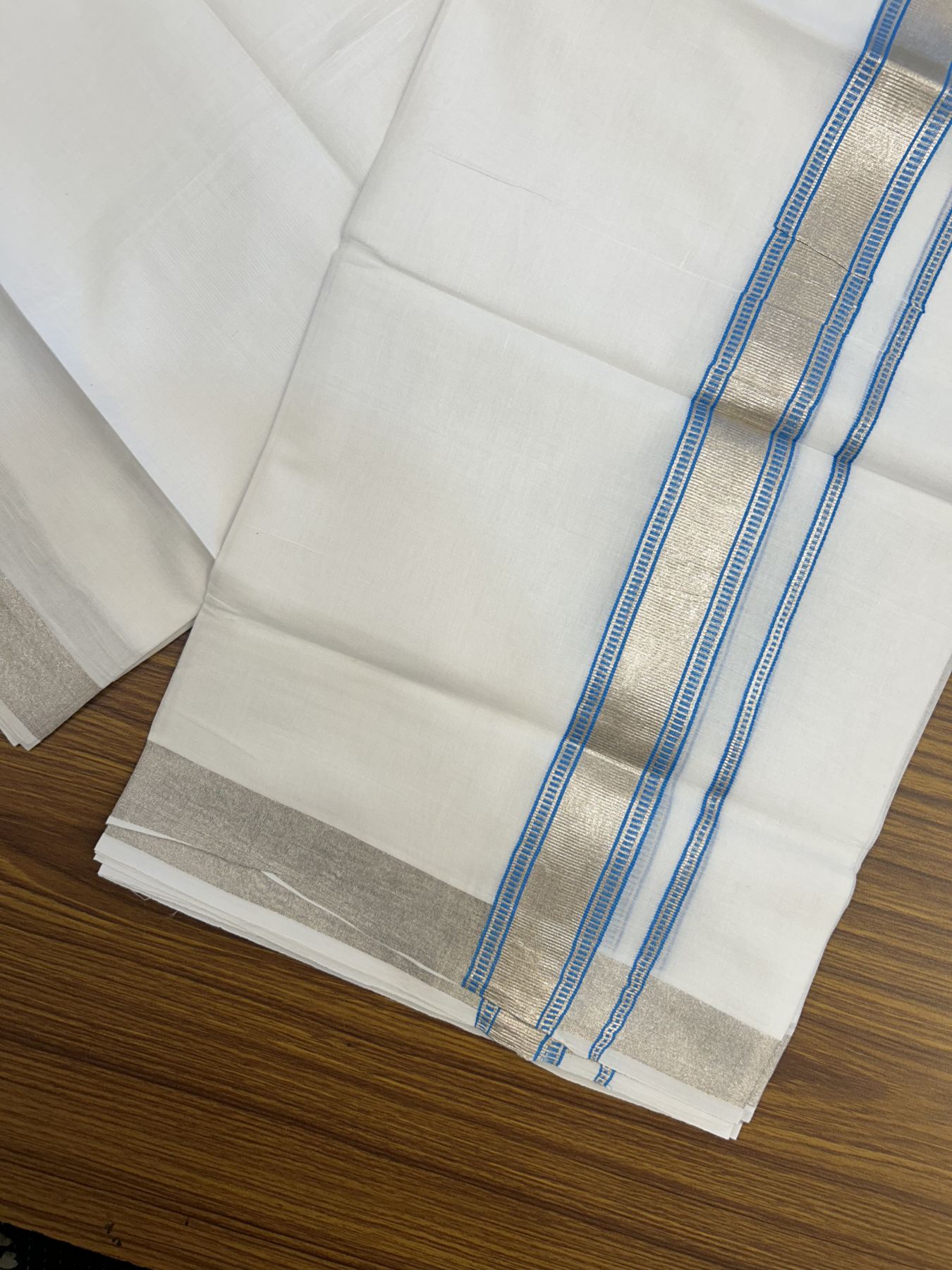 20% Discount!! KaithariKada Balaramapuram 100% Cotton Double Pure White Mundu/Dhoti - 100x100 - 1.5 inch Silver Kasav & Light Blue Design Kara 3.90 mtr (8 muzham) - 3 KK5318 GAN