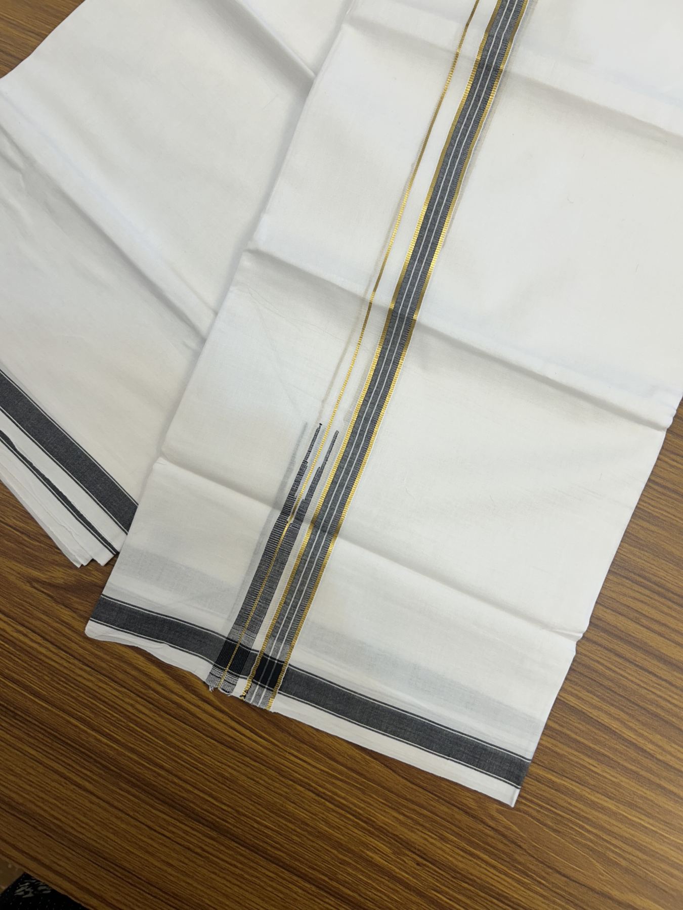 20% Discount!! Kaitharikada Balaramapuram 100% Pure Cotton Pure White Double Mundu/Dothi - 100x80 - 1.5 cm Black & Gold Kasav Puliyilakkara One Side Chutty Kara 3.90 m (8 muzham) - 16 KK5318 CKS