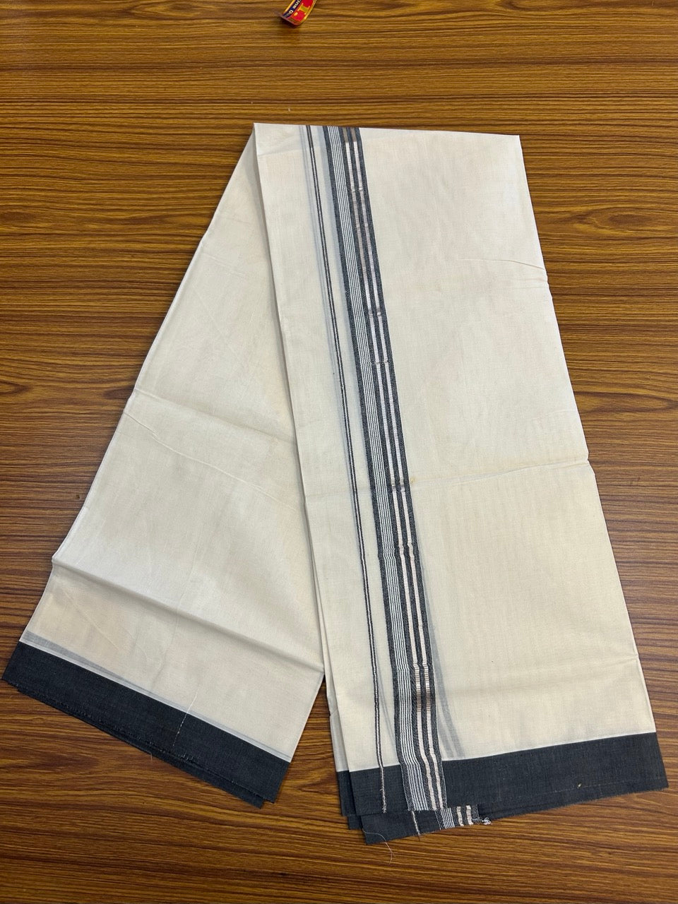 20% Discount ! KaithariKada Balaramapuram 100% Cotton Double OFF WHITE (unbleached) Mundu/Dhoti- 100x80- 1.5 inch Silver Kasavu Black Striped Kara 4 mtr (8.5 muzham) - 39 KK5251 PMC
