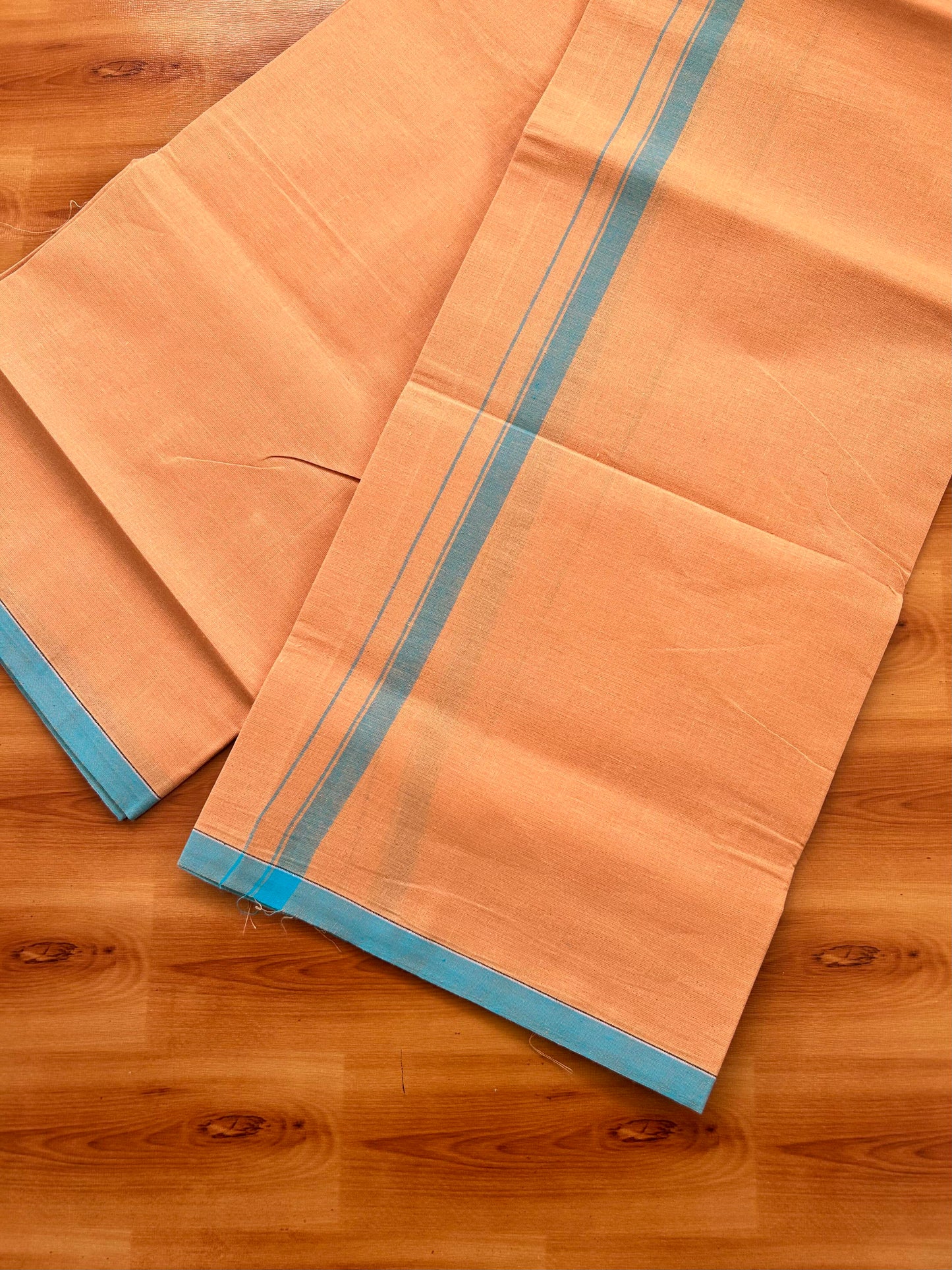Single Kaily / Lungi- Kaitharikada - Pure Cotton - (40s) - 0.5 inch Deep Sky Blue Shaded Kara with Kavi colour body (2 meter / 4 muzham) - 27 KK8062 GAN