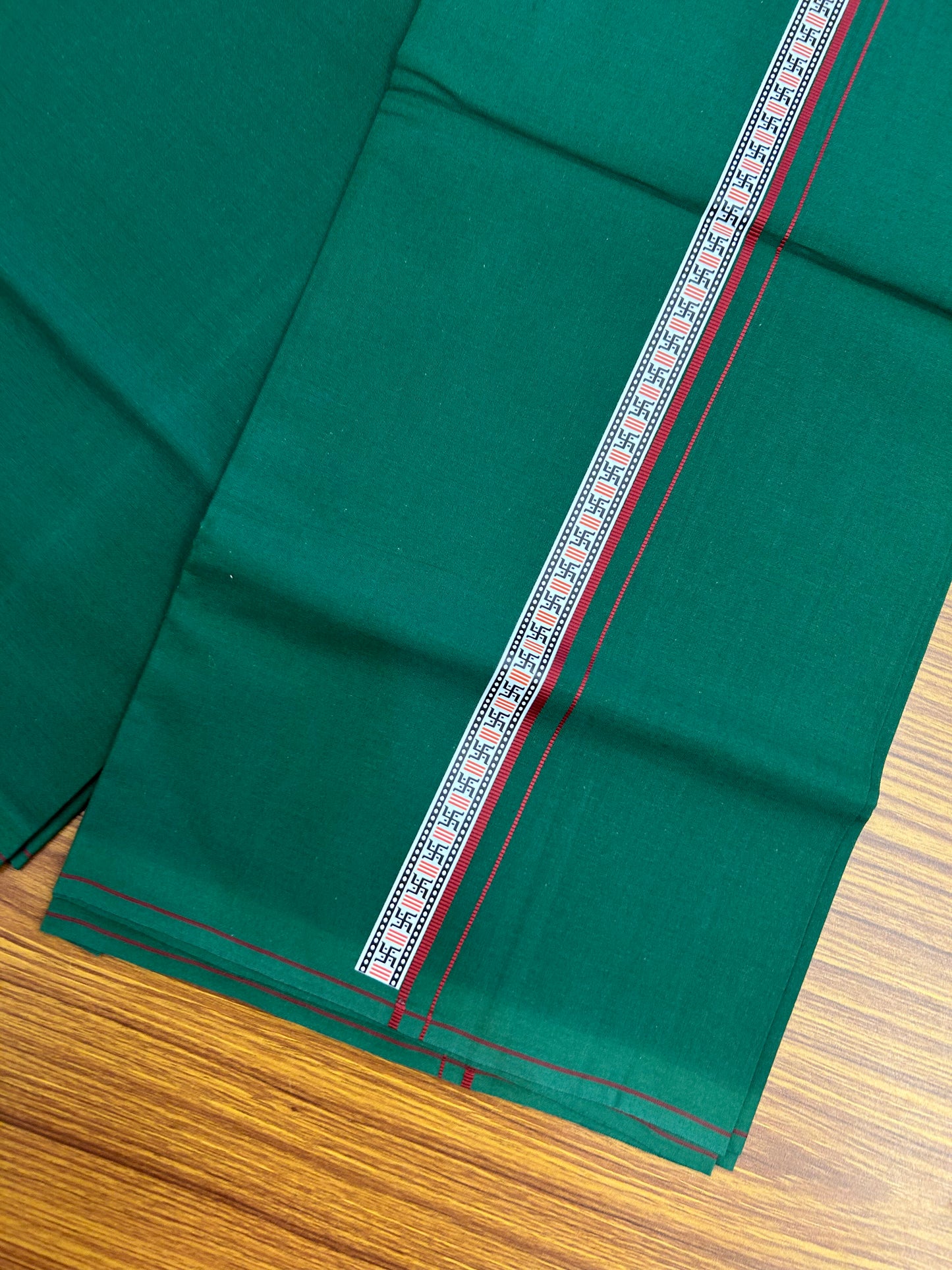 39% Discount! Kaitharikada - Pure Cotton - Single Kaily / Lungi - 0.75 inch Maroon & Multi colour Pattern Printed kara with Dark Green colour body (2 meter / 4 muzham) - 11 KK8052 GAN