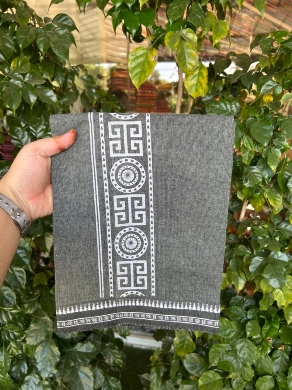 Kaitharikada - Single Kaily / Lungi - Polyster + Cotton - 20s twisted - 2.5 inch White Design printed kuppadam kara with Sage Green colour body - 91 KK8035 GAN