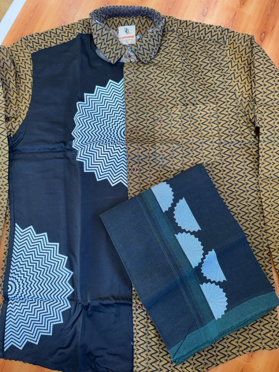 Combo Shirt Single Lungi - SIZE : L / 40 Full Sleeve - Mixed cotton - Black & Brown Black Pattern Shirt with 3 inch Green Kara & Printed Lungi - 15 KK7053 KUT