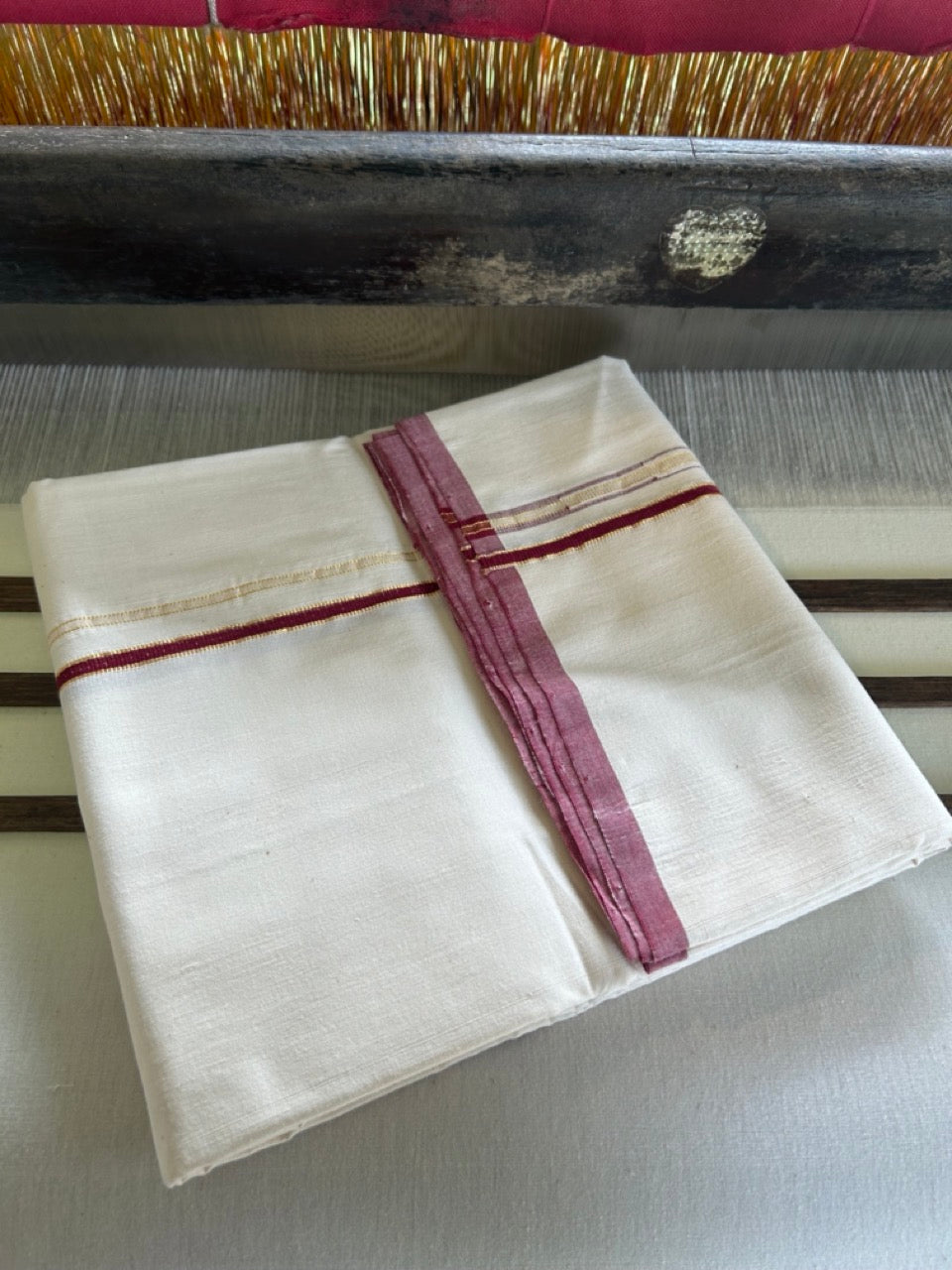 SIGNATURE KAITHARIKADA EXCLUSIVE SINGLE DHOTI - 100% Cotton Balaramapuram HANDLOOM Single Mundu/Dhoti - Off White 0.25 Inch Maroon & KASAVU Chutty Kara- 1KK5034KAI
