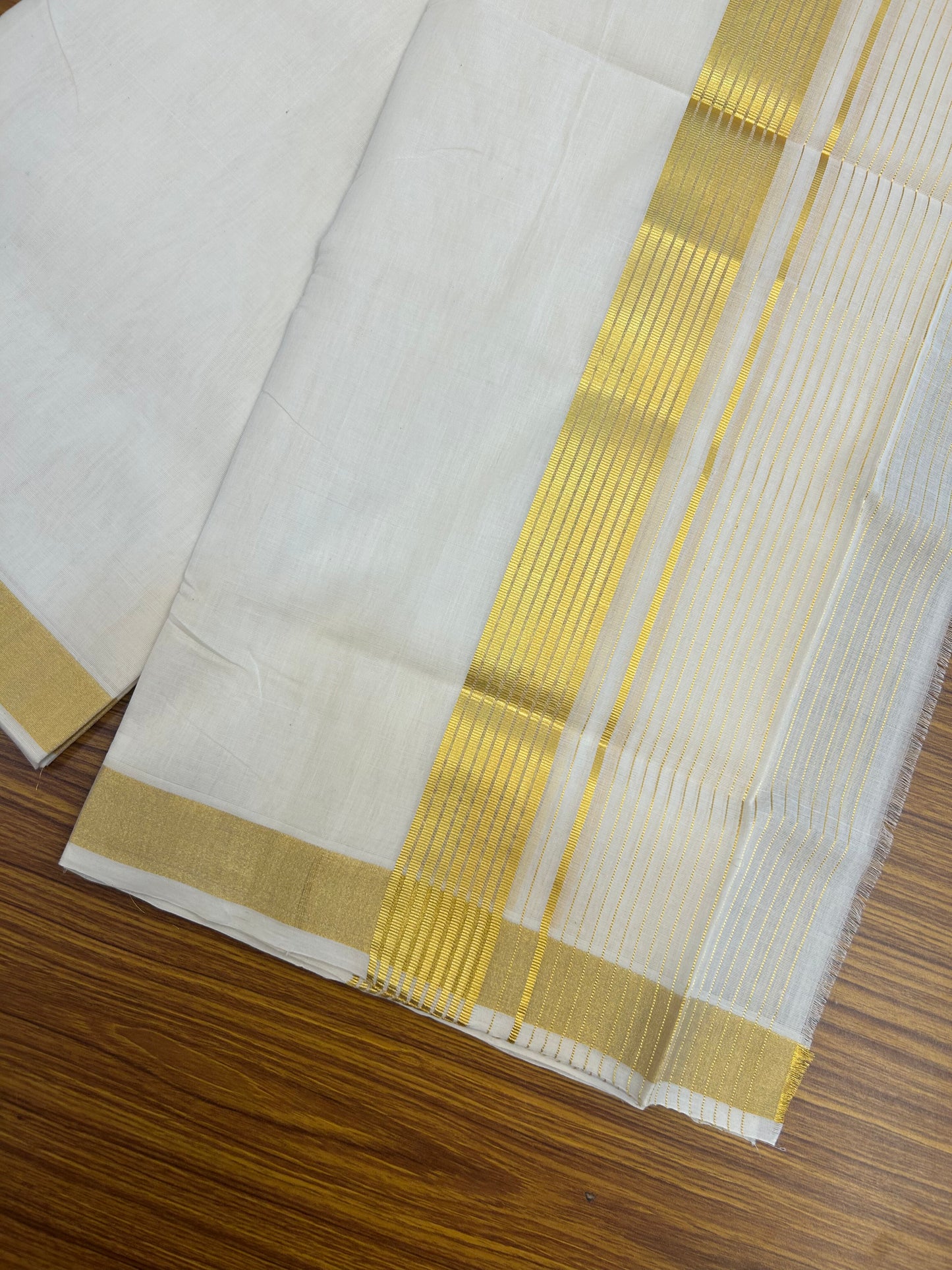 25% Discount ! KaithariKada Handloom Unakkupaav Kerala Handloom - 100% Pure Cotton Off White (Unbleached) Double Mundu/Dhoti - 100x80 - 7 Inch Gold kasav Side Stripes Kara 4 mtr (8.5 muzham) - 25 KK5352 ABH