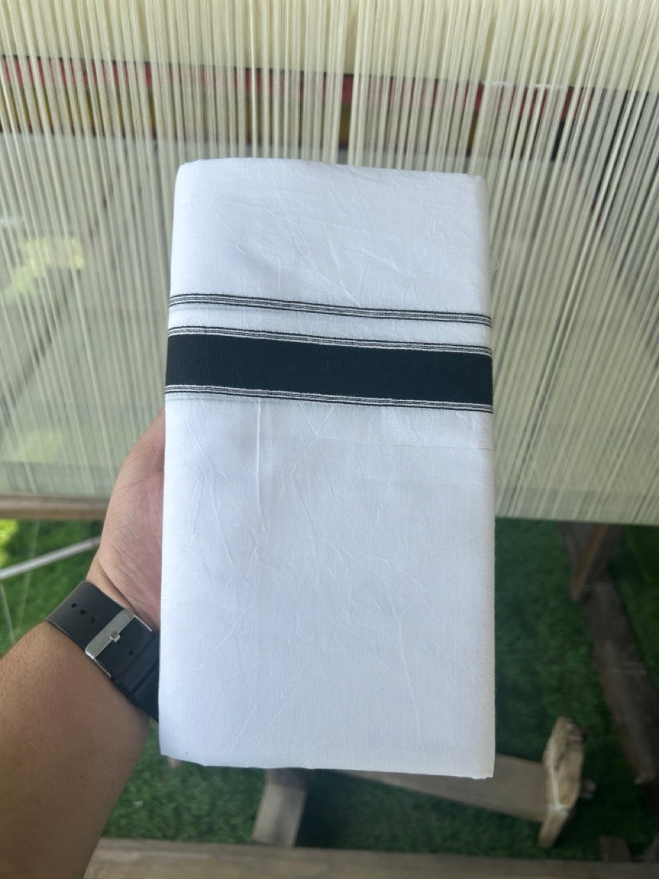 22% Discount ! KaithariKada Balaramapuram 100% Cotton Double PURE WHITE - Mundu/Dhoti- 100x100 - 1.75 inch BLACK Side Stripes Kara.- 5KK5127ASH