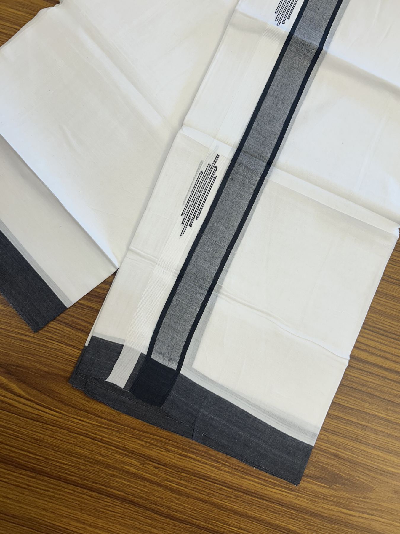 20% Discount ! Kaitharikada Balaramapuram 100% Cotton Pure White Double Mundu/Dothi - 100x80 - 1.5 inch Black Stripes Design Kara 3.80 mtr (8 muzham) - 45 KK5319 THI