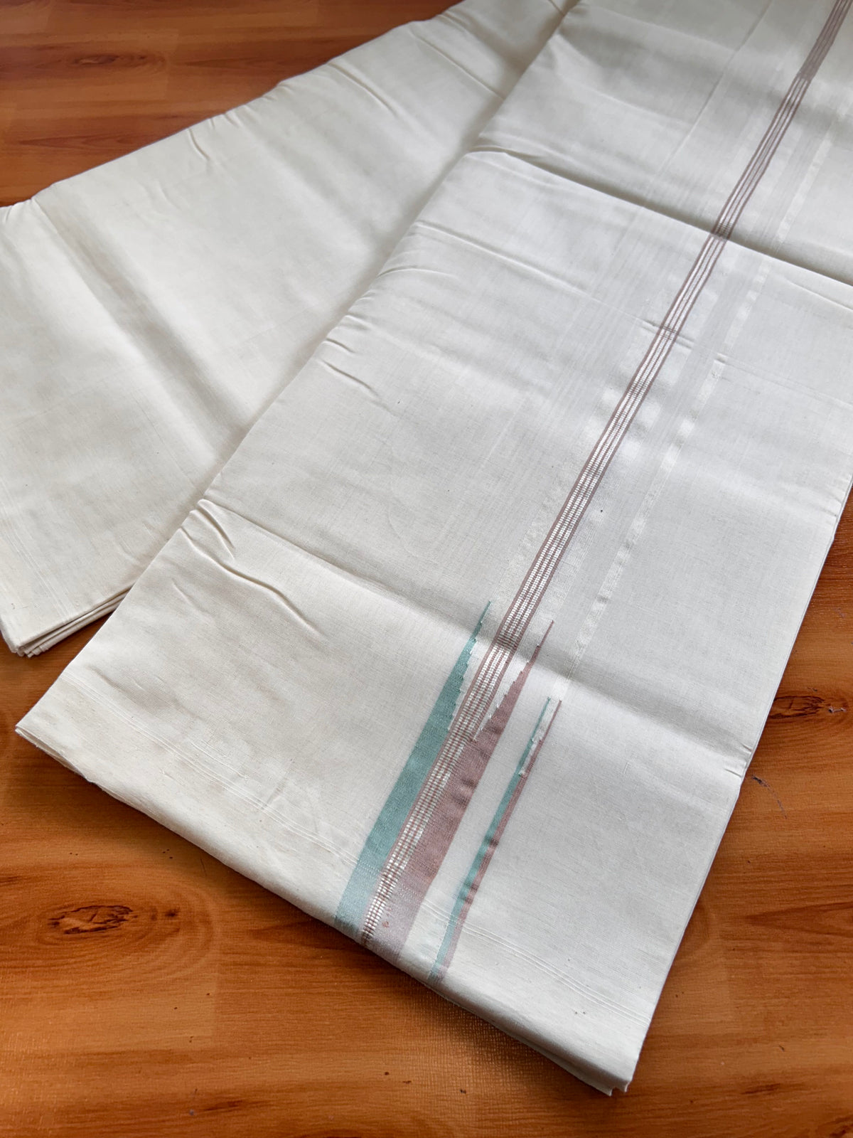Off White (Unbleached) Double Mundu/Dhoti - 25% Discount!! Unakkupaav Kerala Handloom 100% Pure Cotton - 100X80 - 1 inch Puliyilakkara Silver Kasav Pestel Brown & Sea Form Green Stripes Double Chutty 4 mtr (8.5 Muzham) - 23 KK5538 REA