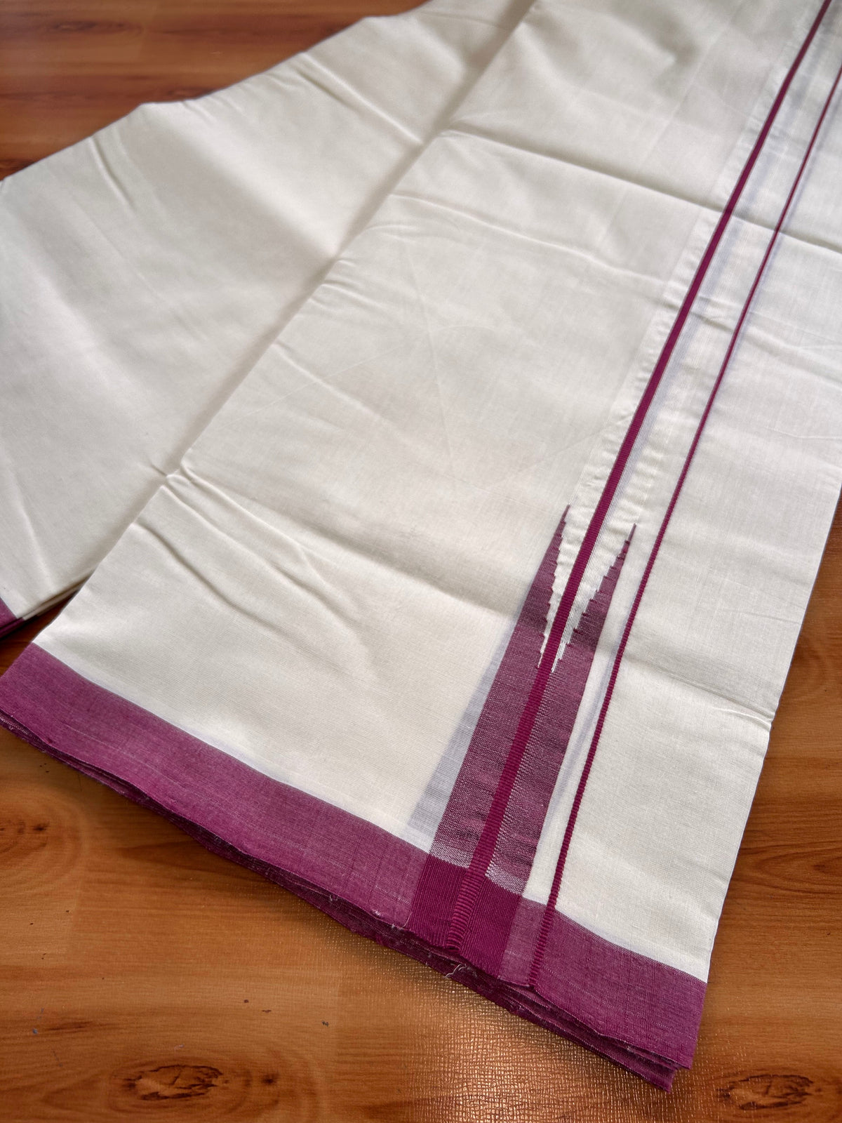 Off White - (Unbleached) Double Mundu/Dhoti - 25% Discount!! Unakkupaav Kerala Handloom 100% Pure Cotton - 100X80 - 1 inch Puliyilakkara Olive Green chutty 3.80 mtr & 4 mtr - 16 KK5538 REA