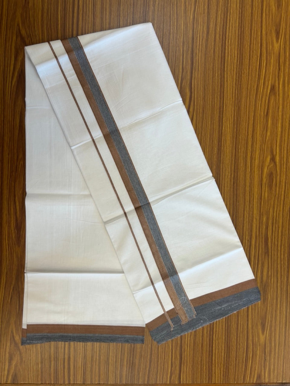 18% Discount!! KaithariKada Balaramapuram 100% Cotton Single Pure White Mundu/Dhoti - 100X80 - 1.25 inch Silver Kasav Black & Dark Brown Stripes kara 1.90 mtr (4 muzham) - 26 KK5282 PMC