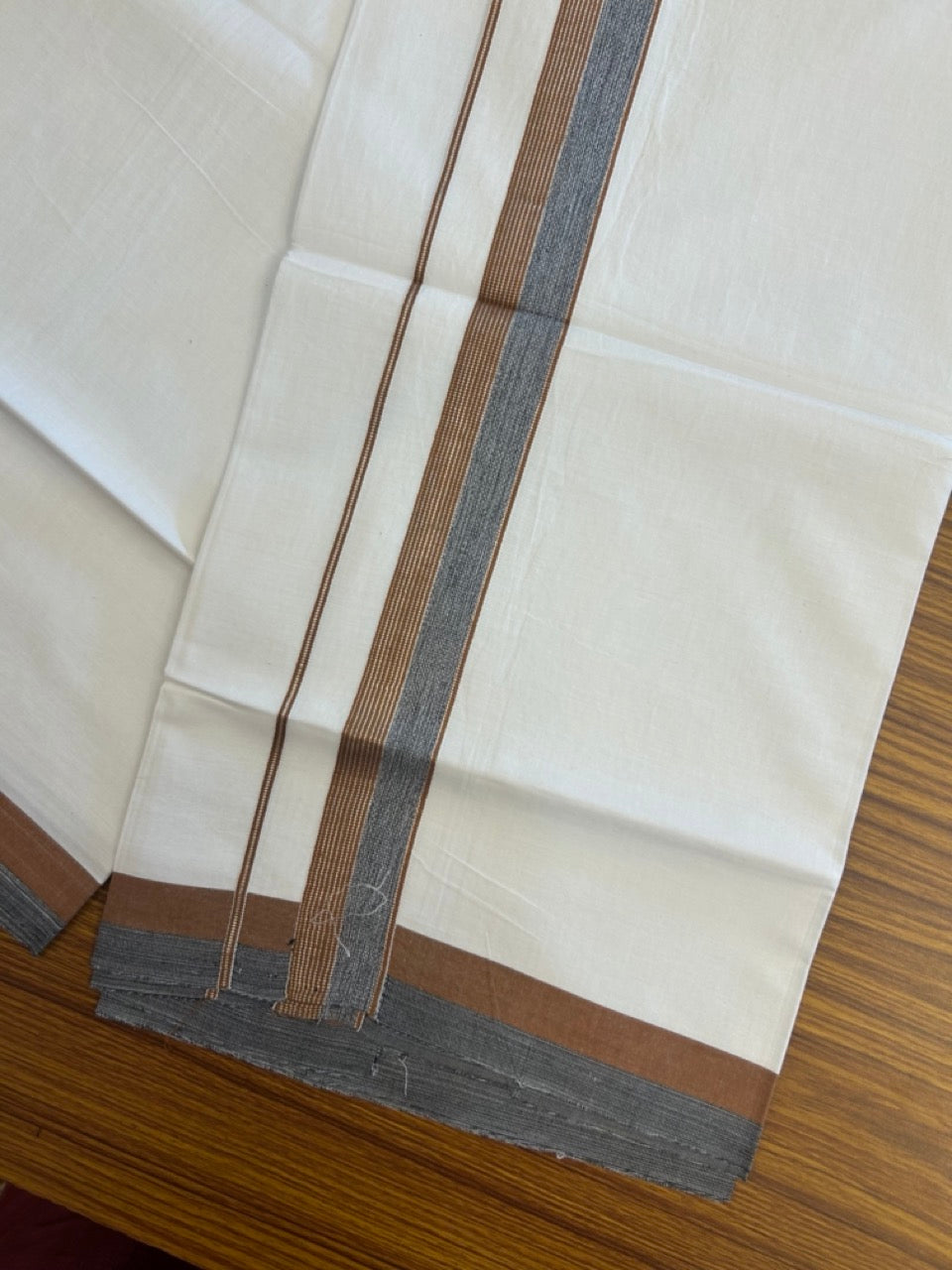 18% Discount!! KaithariKada Balaramapuram 100% Cotton Single Pure White Mundu/Dhoti - 100X80 - 1.25 inch Silver Kasav Black & Dark Brown Stripes kara 1.90 mtr (4 muzham) - 26 KK5282 PMC