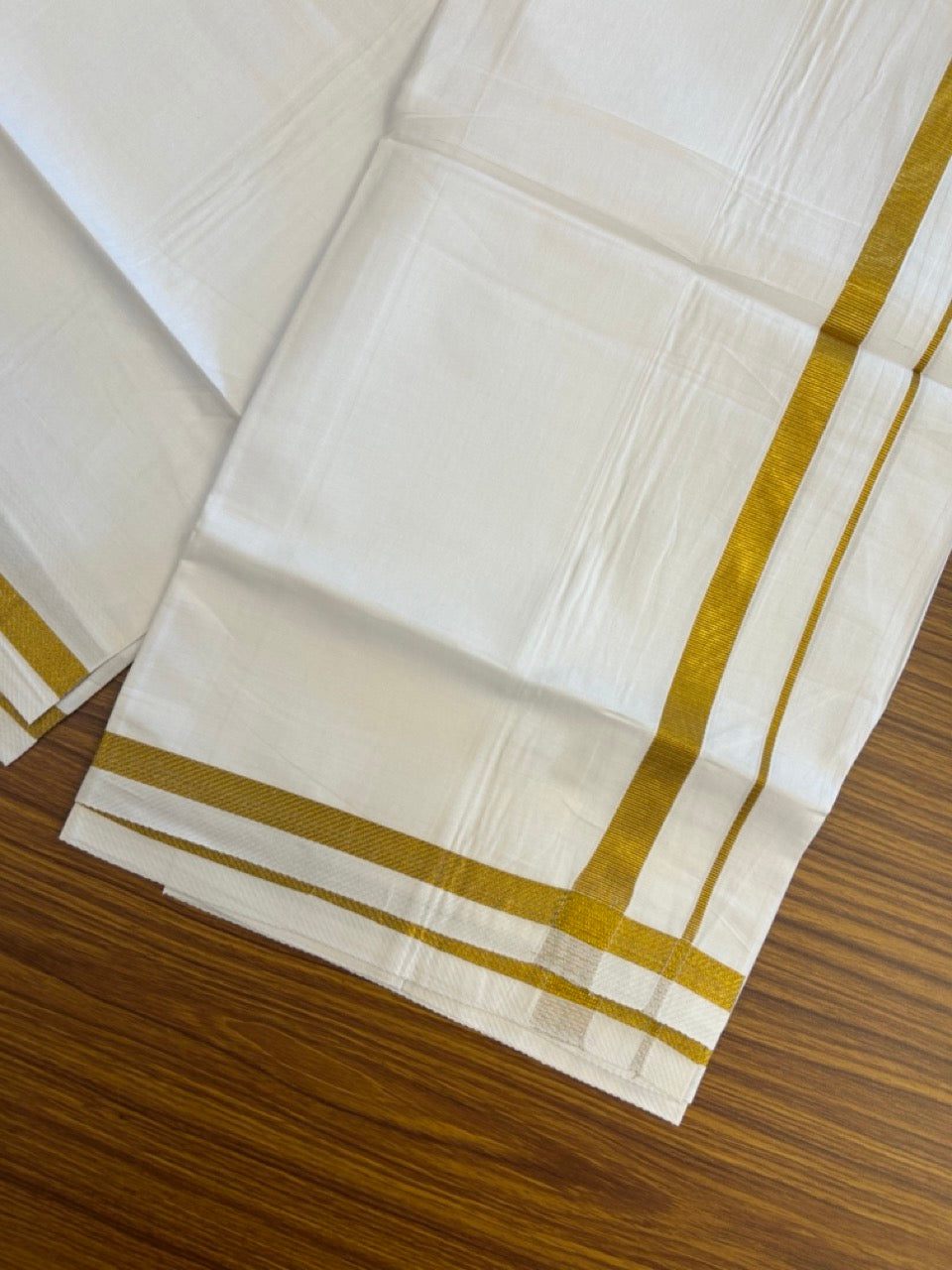 6% Discount!! KaithariKada Balaramapuram 100% Cotton Single Pure White Mundu/Dhoti - 100X80 - 0.5 inch Gold Kasav kara 1.90 mtr (4 muzham) - 34 KK5282 PMC