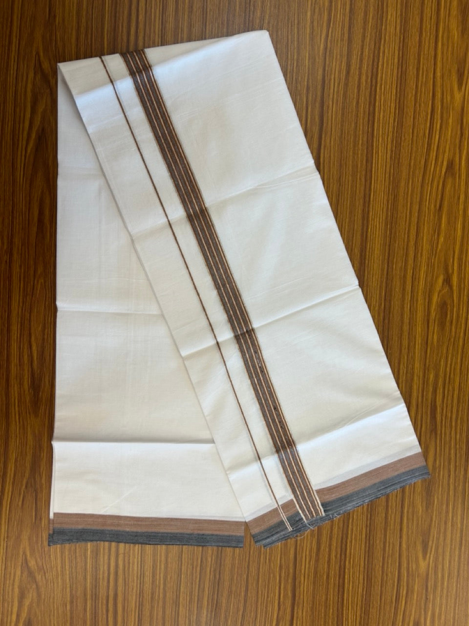 21% Discount!! KaithariKada Balaramapuram 100% Cotton Single Pure White Mundu/Dhoti - 100X80 - 1.25 inch Silver Kasav Black & Brown Stripes kara 1.90 mtr (4 muzham) - 23 KK5282 PMC
