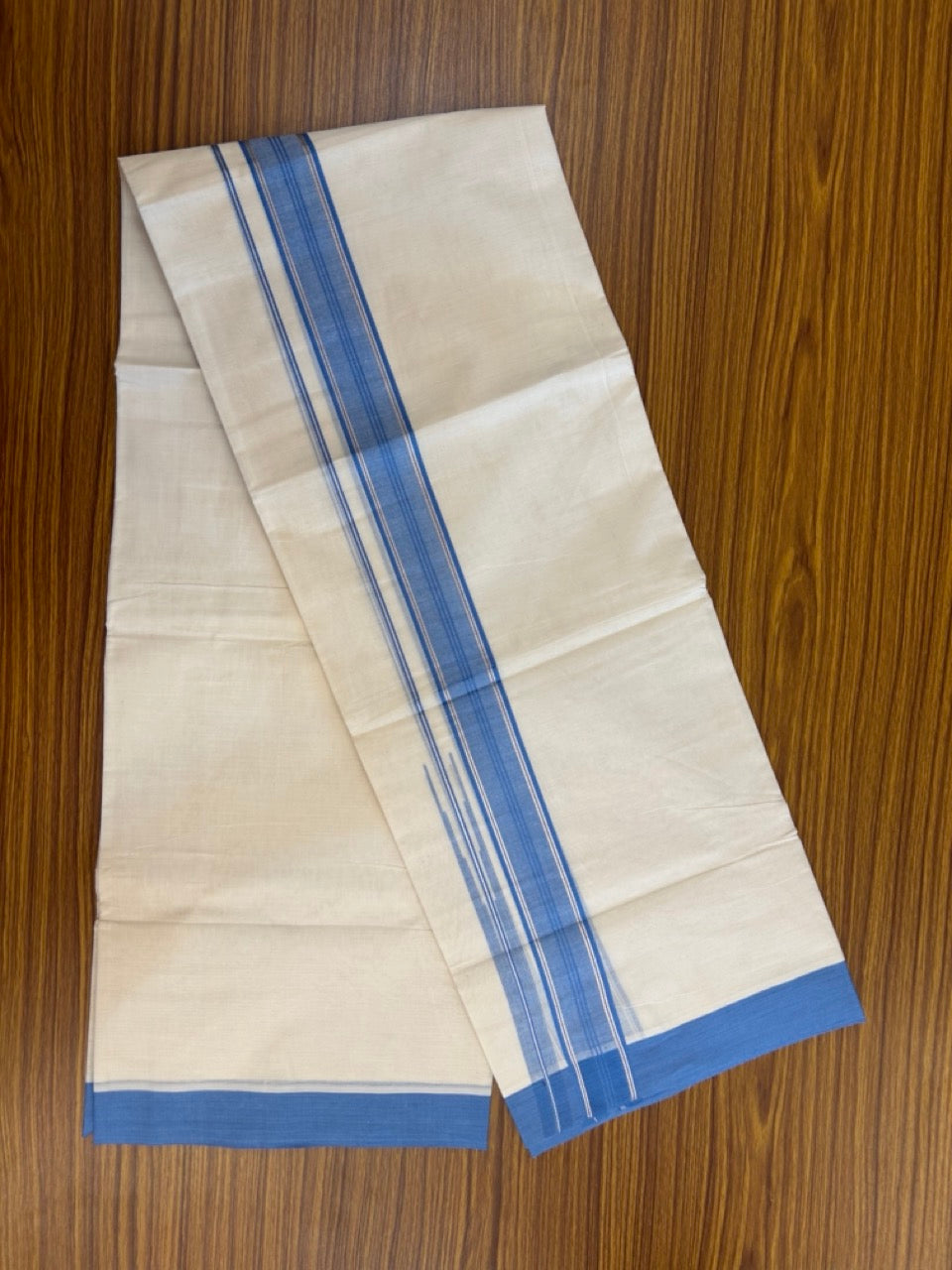 20% Discount! KaithariKada Balaramapuram 100% Cotton Double off white (Unbleached) Mundu/Dhoti - 100X80 - 1.5 inch Silver kasavu & Sky blue shaded striped chutty - 4 mtr (8.5 Muzham) - 37 KK5283 PMC