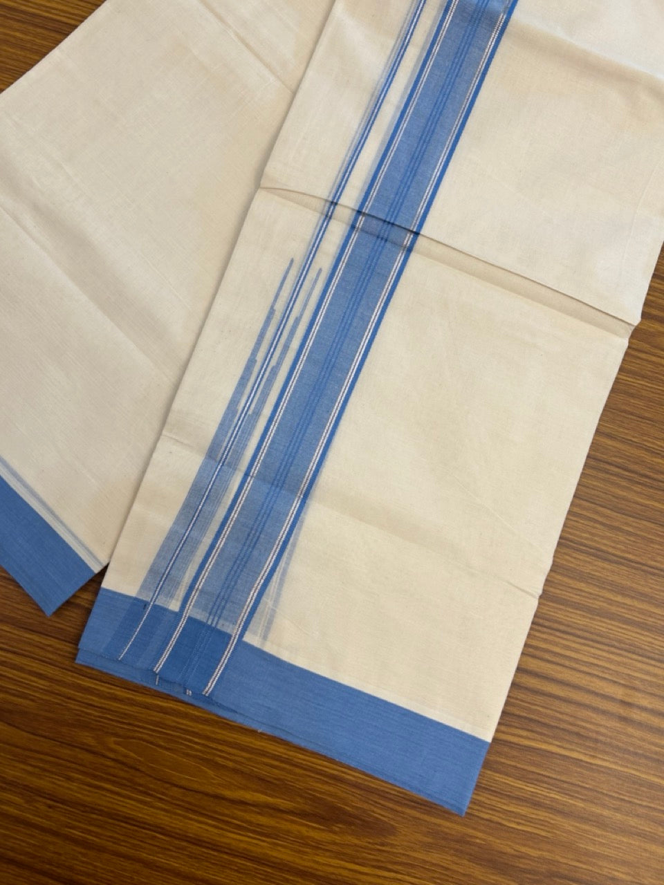 20% Discount! KaithariKada Balaramapuram 100% Cotton Double off white (Unbleached) Mundu/Dhoti - 100X80 - 1.5 inch Silver kasavu & Sky blue shaded striped chutty - 4 mtr (8.5 Muzham) - 37 KK5283 PMC