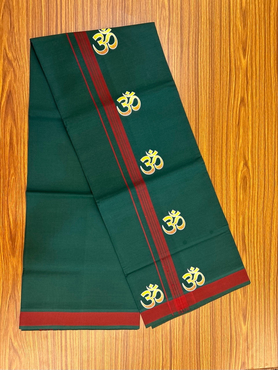 34% Discount ! Kaitharikada Pure Cotton - Single Kaily / Lungi -(40s)- 1 inch Maroon Striped Ohm Printed Design kara with Green colour body (2 meter / 4 muzham) - 57 KK8028 GAN