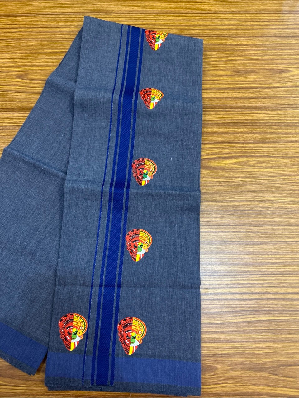 22% Discount! Kaitharikada Pure Cotton - Single Kaily / Lungi - (40s) - 1.25 inch Blue striped Theyyam Kadhakali Printed Design kara with Navy Blue shaded colour body (2 meter / 4 muzham) - 10 KK8028 GAN