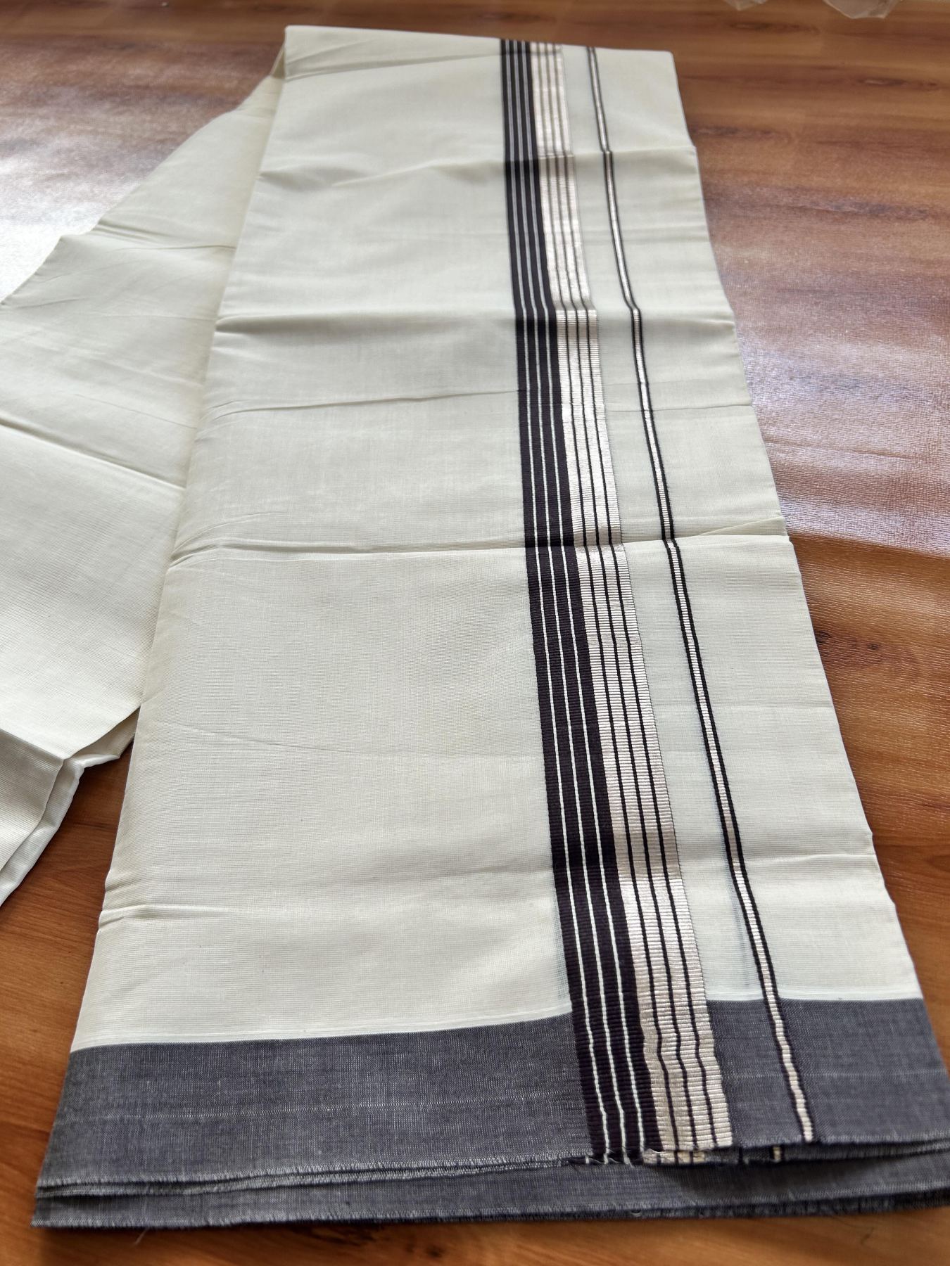 Double Off White Mundu/Dhoti- 20% Discount! KaithariKada Balaramapuram Pure Cotton - 80s - 1.5 inch Silver Kasav & Brown Striped Kara - 4mtr (8.5muzham) - 15 KK5417 VAS