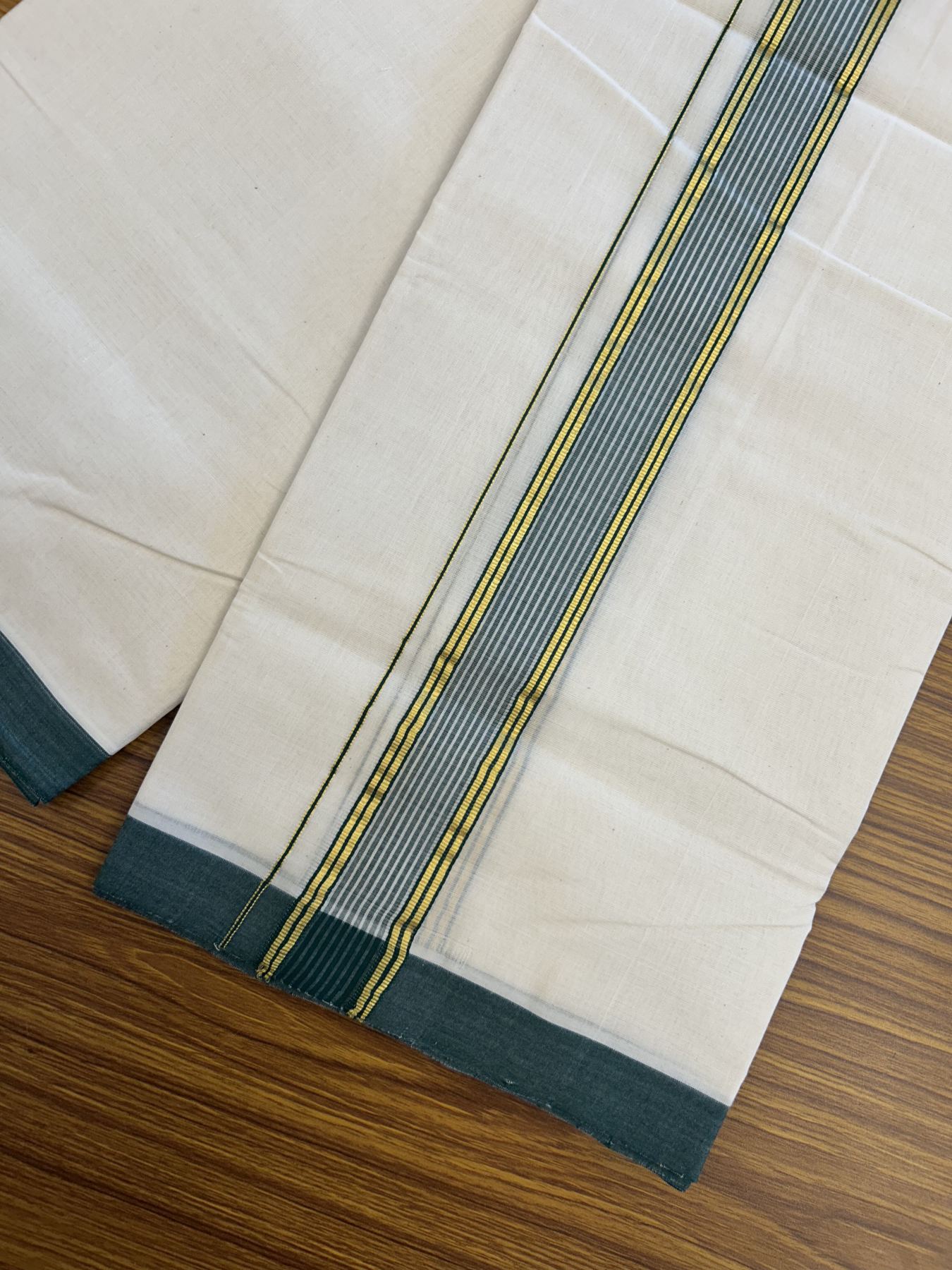25% Discount! KaithariKada Handloom Millpaav Balaramapuram - Cotton Double Mundu/Dhoti Off white (Unbleached) - 80x90 - 1.5 inch Kasav Dark Green & White striped Kara - 3.60 meter (8 Muzham) - 18 KK5320 RAM