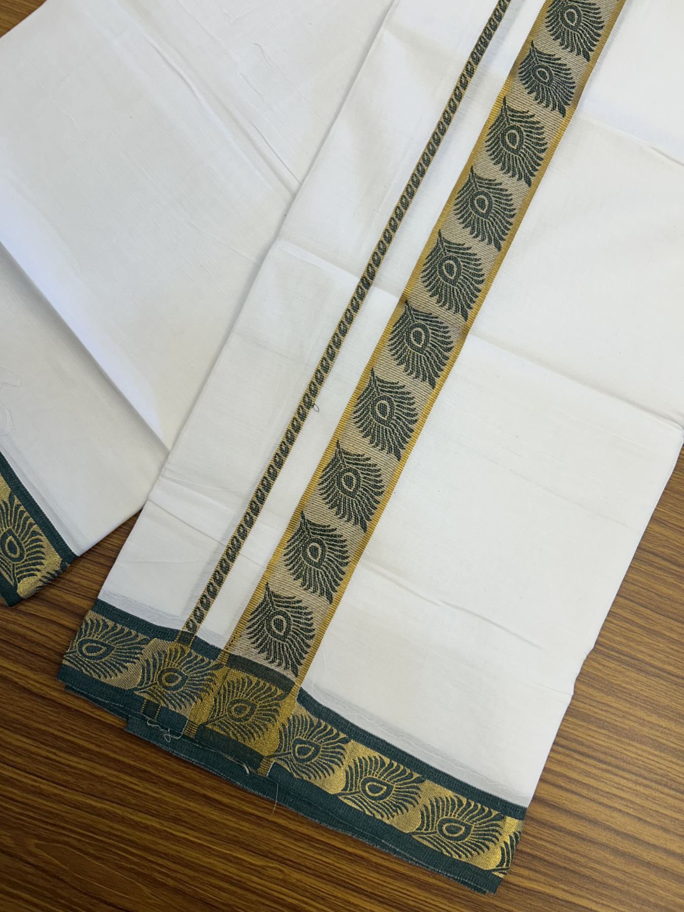 20% Discount ! KaithariKada Balaramapuram 100% Cotton Single Pure White Mundu/Dhoti - 30X70 - 1.5 inch Gold Kasav & Green Peacock Feather Jacquard Design kara 1.90 mtr (4 Muzham) - 3 KK5321 CJT