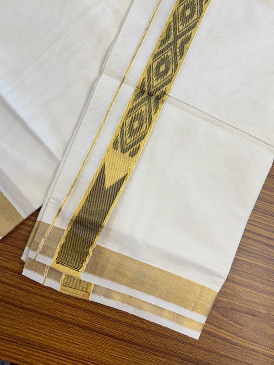 20% DISCOUNT! KaithariKada Balaramapuram DOUBLE OFF WHITE - (Ubleached) Mundu/Dhoti - Cotton mix - 80s - 1.5 inch Kasavu Black Jacquard design chutty Kara 4 mtr (8.5 Muzham) - 43 KK5284 PMC