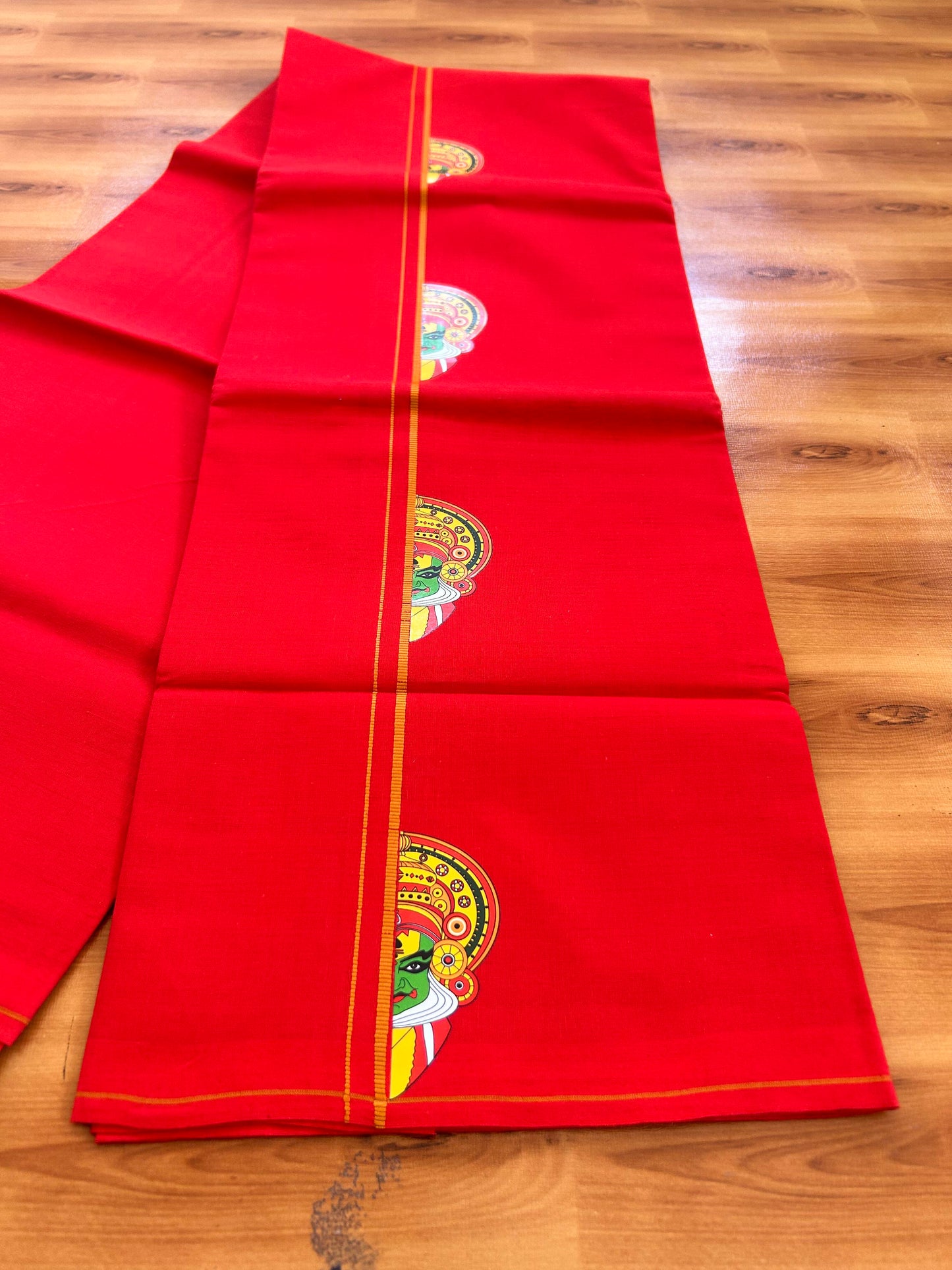 Single Kaily / Lungi- 20% Discount !! Kaitharikada - Pure Cotton - (40s) - 0.5 cm Brown Kara Kathakali Printed Design Kara with Chilli Red colour Body (2 meter / 4 muzham) -48 KK8062 GAN