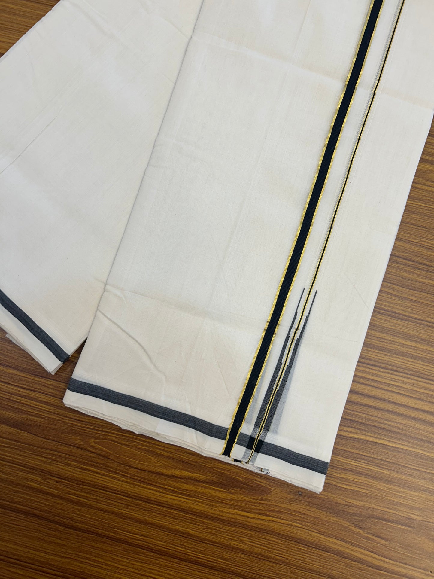 25% Discount!! KaithariKada Handloom Unakkupaav - Kerala Handloom - 100% Pure Cotton Off White - (Unbleached) Double Mundu/Dothi - 100x80 - 0.5 inch Puliyilakkara Gold Kasav & Black Chutty Kara 4 mtr (8.5 muzham) - 49 KK5353 REA
