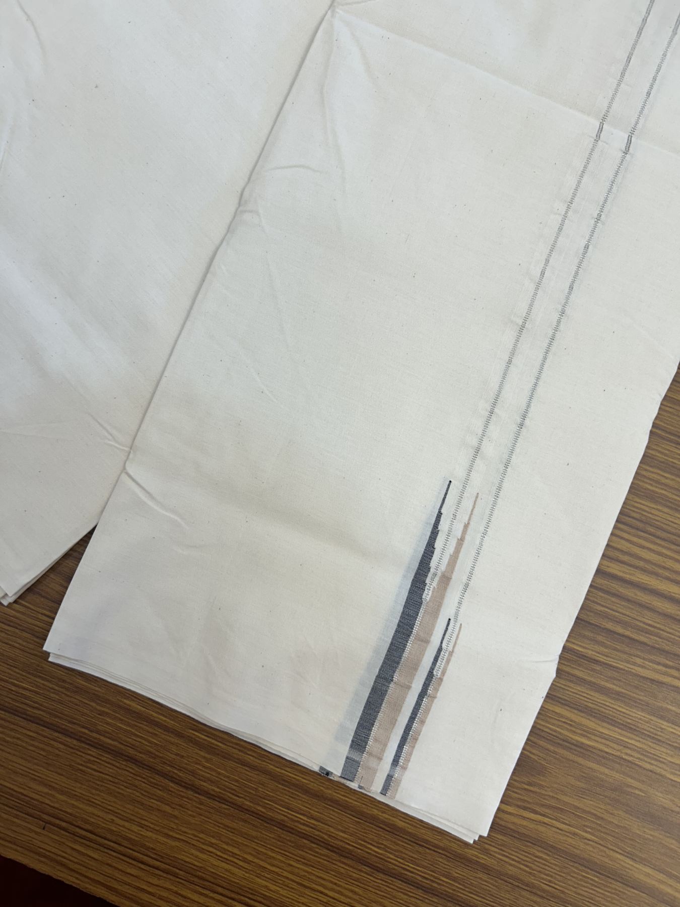 20% Discount! KaithariKada 100% Cotton off white Single - (Unbleached) Mundu/Dhoti Twisted 100s Thread- 100X100 - 0.5 inch Puliyilakkara Silver Kasav Cream & Black Chutty kara - 6 KK5323 ASH