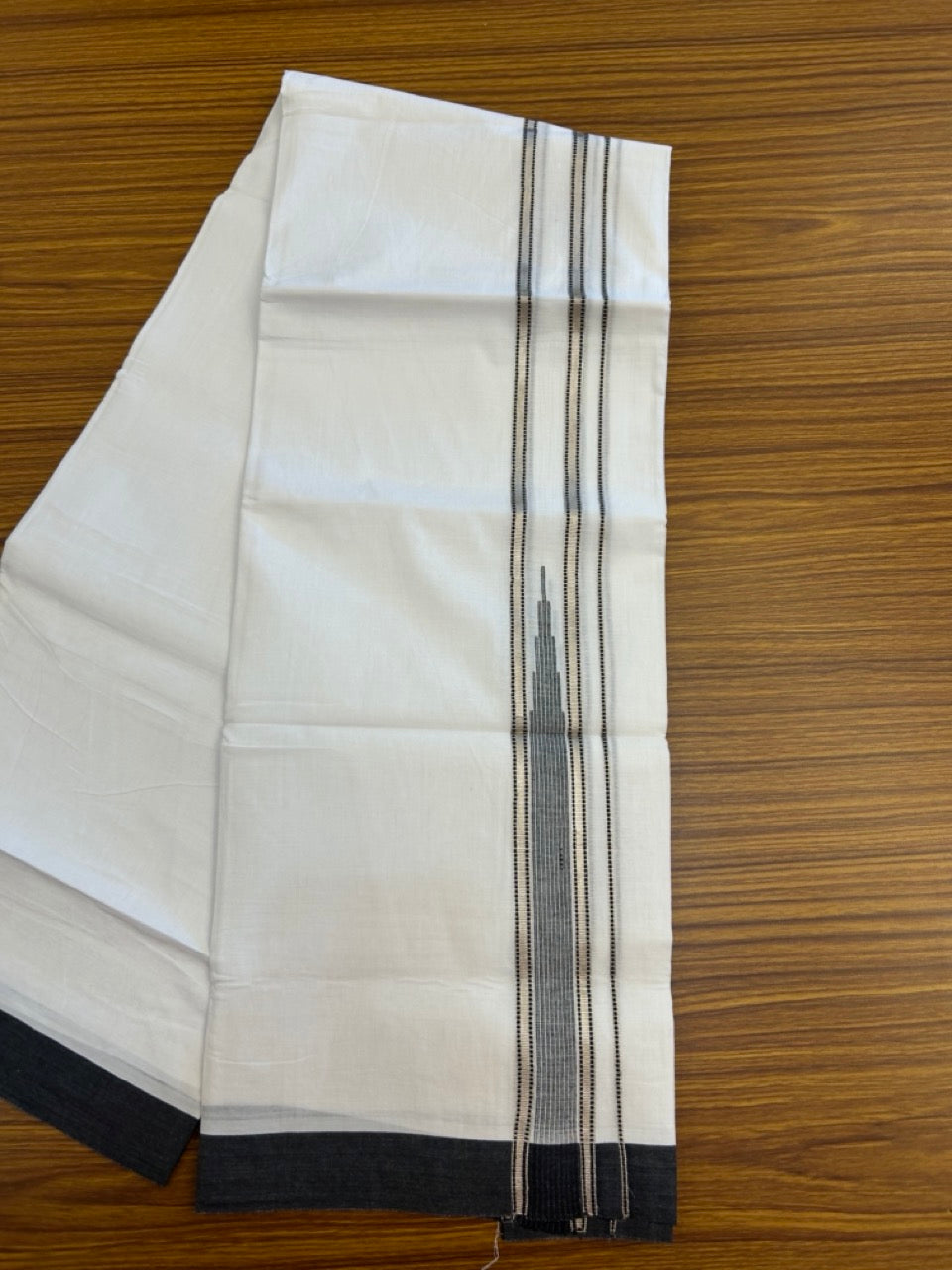 20% Discount ! Kaitharikada Balaramapuram 100% Pure Cotton Double Pure White Mundu/Dhoti - 100x80 - 1.5 inch Silver Kasav Black striped temple chutty 3.90 mtr (8.5 muzham) - 42 KK5287 PMC