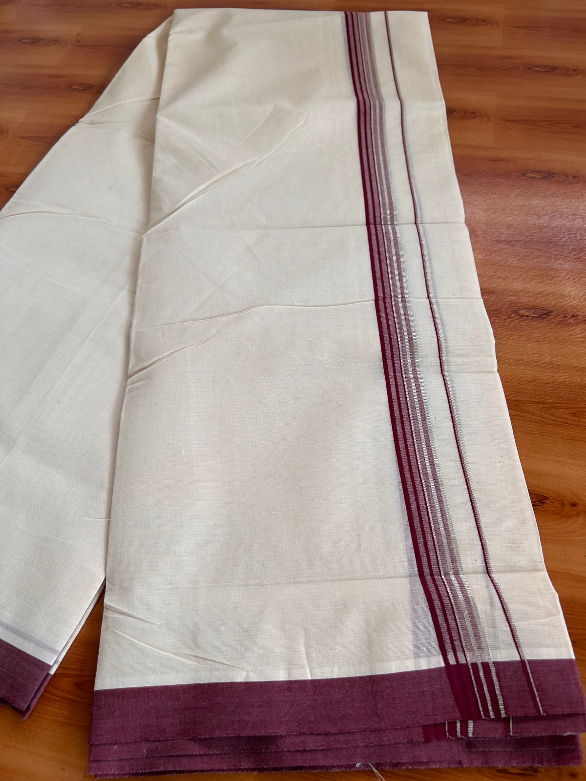 Double Off White (Unbleached) Mundu/Dhoti - 20% Discount! Kaitharikada 100% Pure Cotton - 100x80 - 1 inch Silver Kasav & Maroon striped shaded Kara 4 mtr (8.5 muzham) - 13 KK5540 PMC