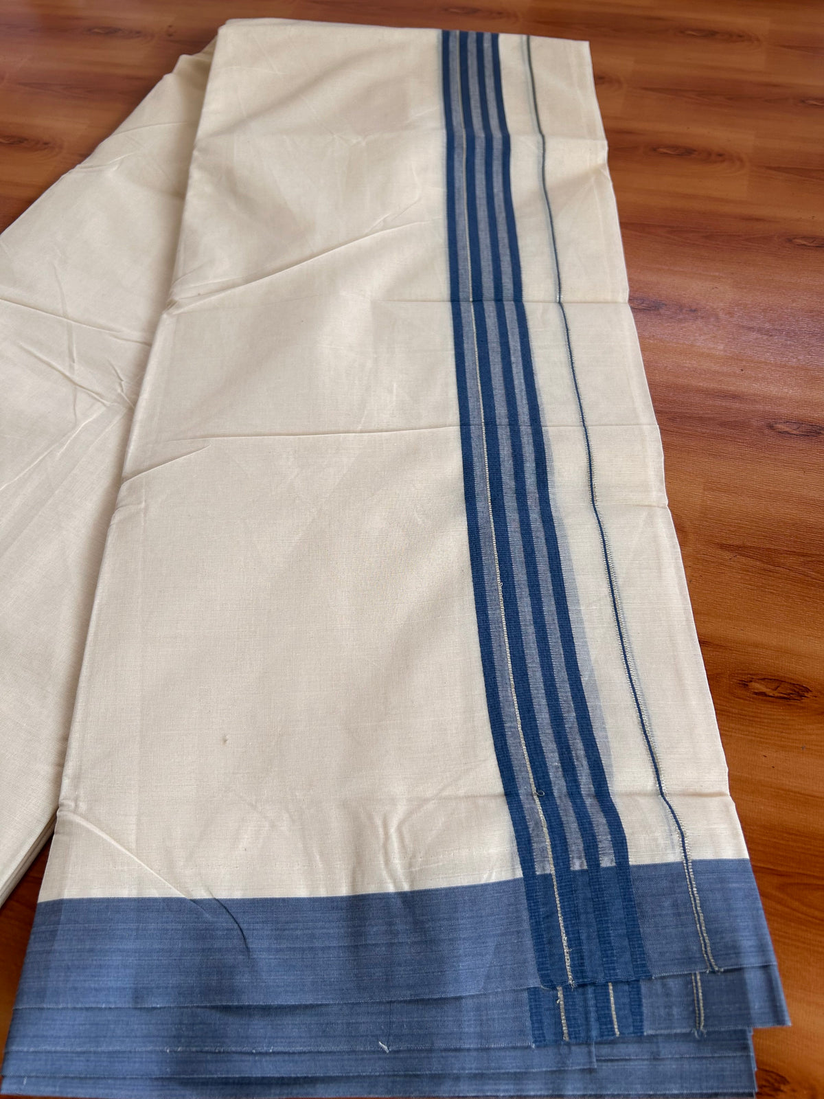 Double Off White (Unbleached) Mundu/Dhoti - 20% Discount! Kaitharikada 100% Pure Cotton - 100x80 - 1.5 inch Silver Kasav & Purssian Blue striped shaded Kara 4 mtr (8.5 muzham) - 23 KK5540 PMC