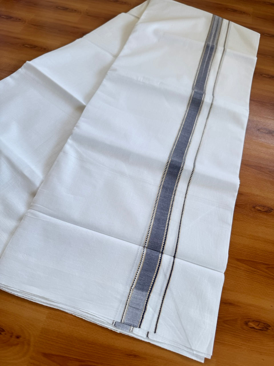 Double Pure White Mundu/Dhoti - 20% Discount !! KaithariKada Balaramapuram 100% Cotton - 100x80 - 1 Inch Puliyilakkara Silver Kasav & Navy Blue Striped Chutty Kara 3.90 mtr (8 muzham) - 1 KK5504 VAS