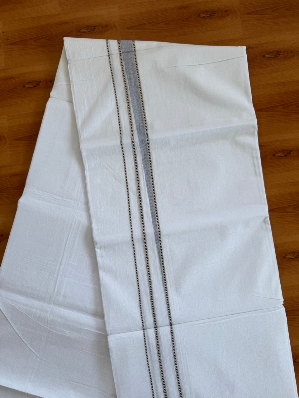 Double Pure White Mundu/Dhoti - 20% Discount !! KaithariKada Balaramapuram 100% Cotton - 100x80 - 1 Inch Puliyilakkara Silver Kasav & Navy Blue Striped Chutty Kara 3.90 mtr (8 muzham) - 2 KK5504 VAS
