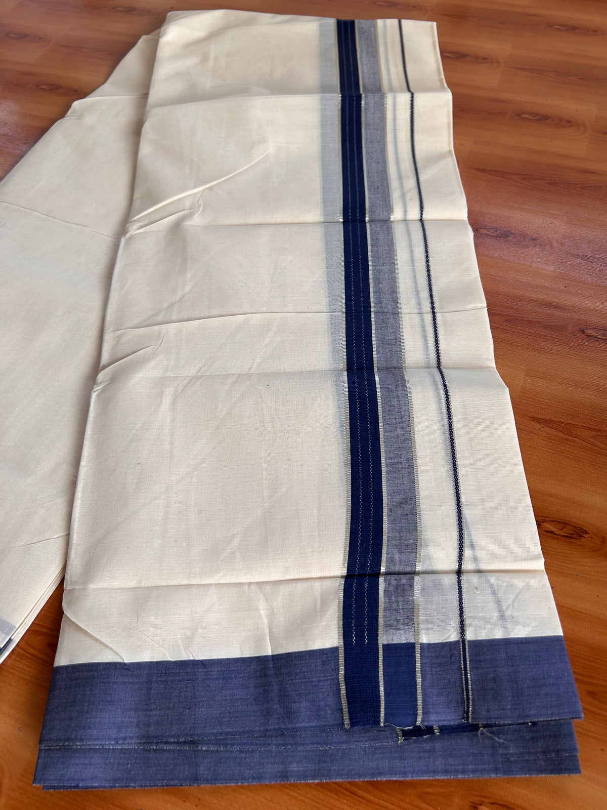 Double Off White (Unbleached) Mundu/Dhoti - 20% Discount! Kaitharikada 100% Pure Cotton - 100x80 - 1.5 inch Silver Kasav & Navy Blue striped shaded Kara 4 mtr (8.5 muzham) - 27 KK5540 PMC
