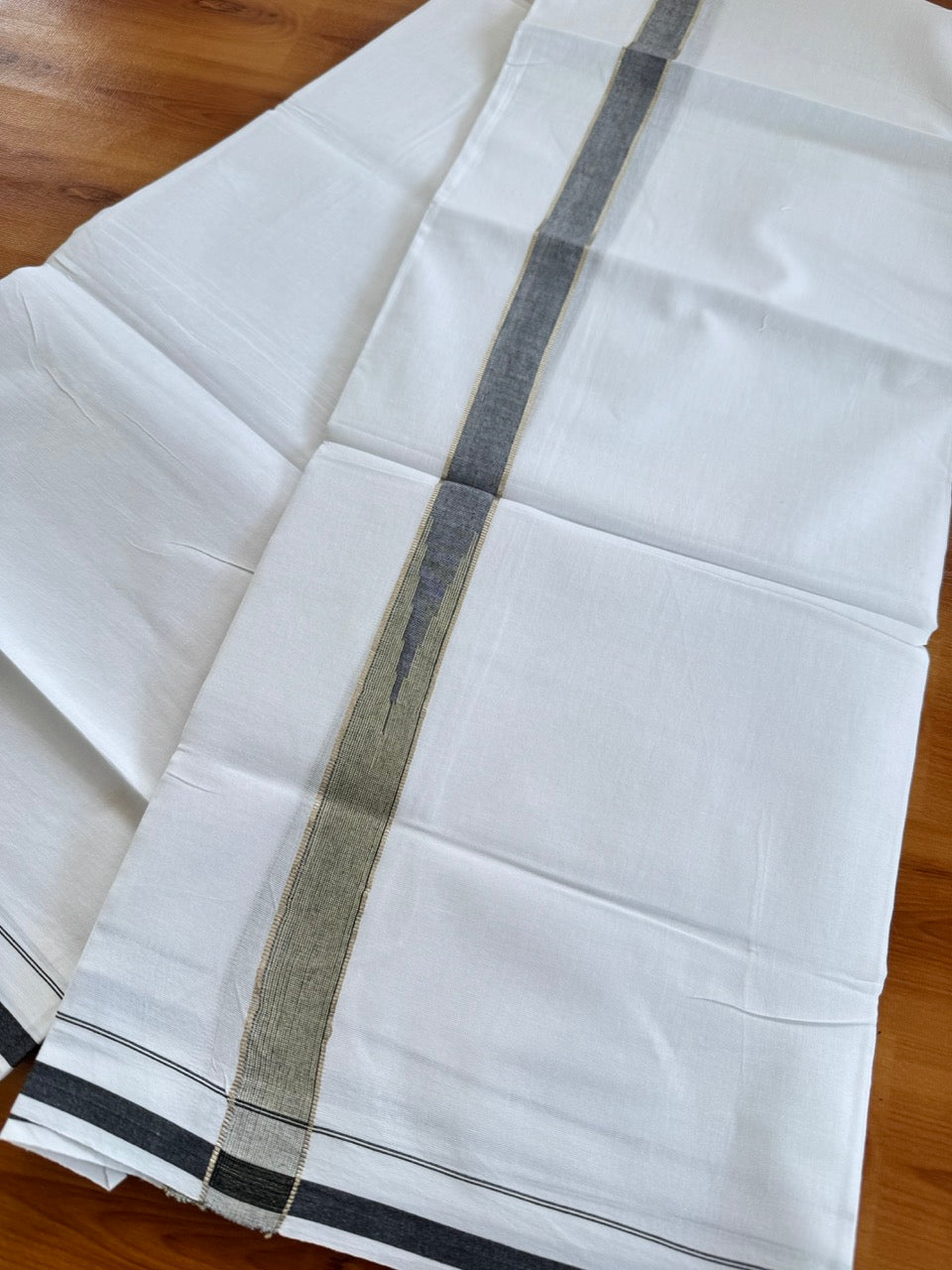 Double Pure White Mundu/Dhoti - 20% Discount !! KaithariKada Balaramapuram 100% Cotton - 100x80 - 1 inch Olive Green Shaded & Black Silver Kasav Chutty Kara 3.80 mtr (8 muzham) - 13 KK5505 VAS