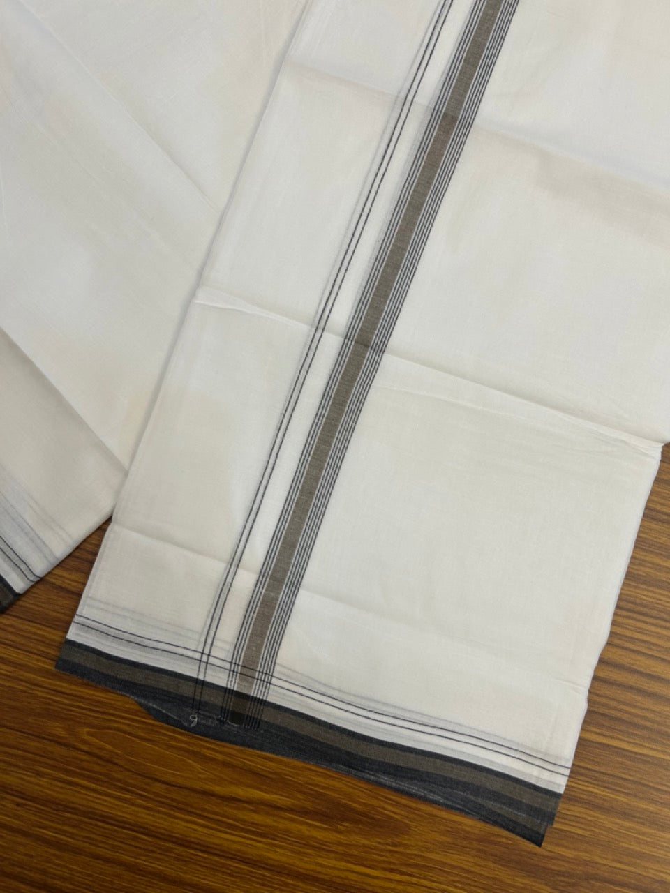 20% Discount ! Kaitharikada Balaramapuram 100% Cotton Pure White Double Mundu/Dothi - 100x80 - 0.75 inch Brown & Black Stripes Kara 4 mtr (8.5 muzham) - 3 KK5255 VAS