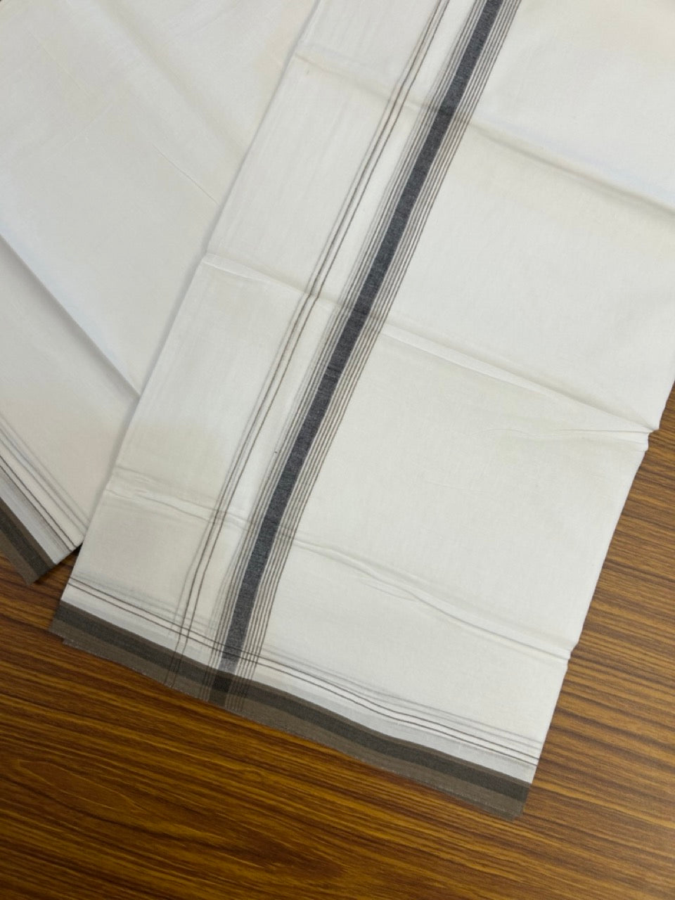 20% Discount ! Kaitharikada Balaramapuram 100% Cotton Pure White Double Mundu/Dothi - 100x80 - 0.75 inch Brown & Black Stripes Kara 4 mtr (8.5 muzham) - 1 KK5255 VAS